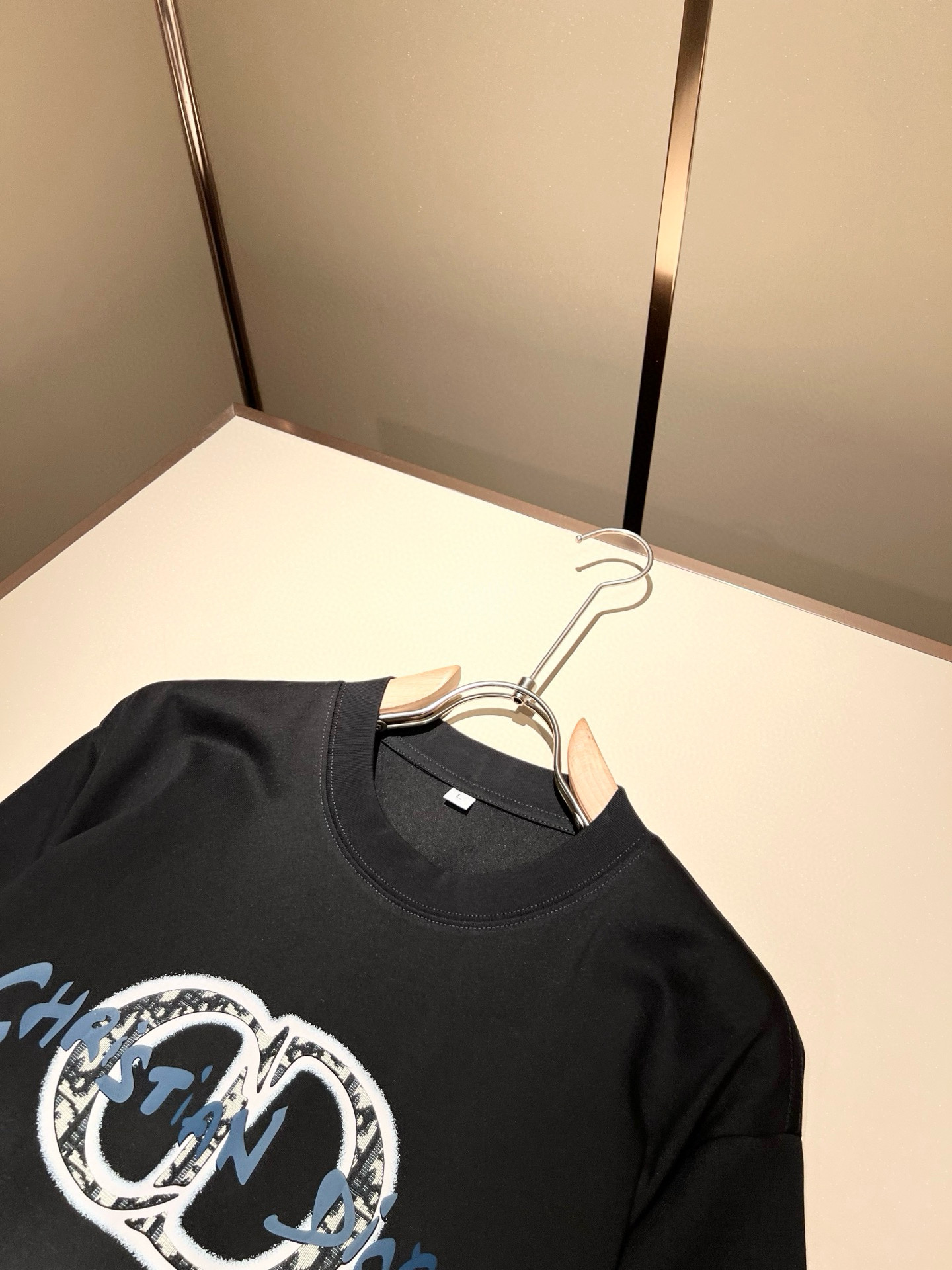 Dio*迪家 2026春夏新款男女同款👫短袖T恤，专柜同步发售！定制专属260克纯棉面料，定制原版工艺螺