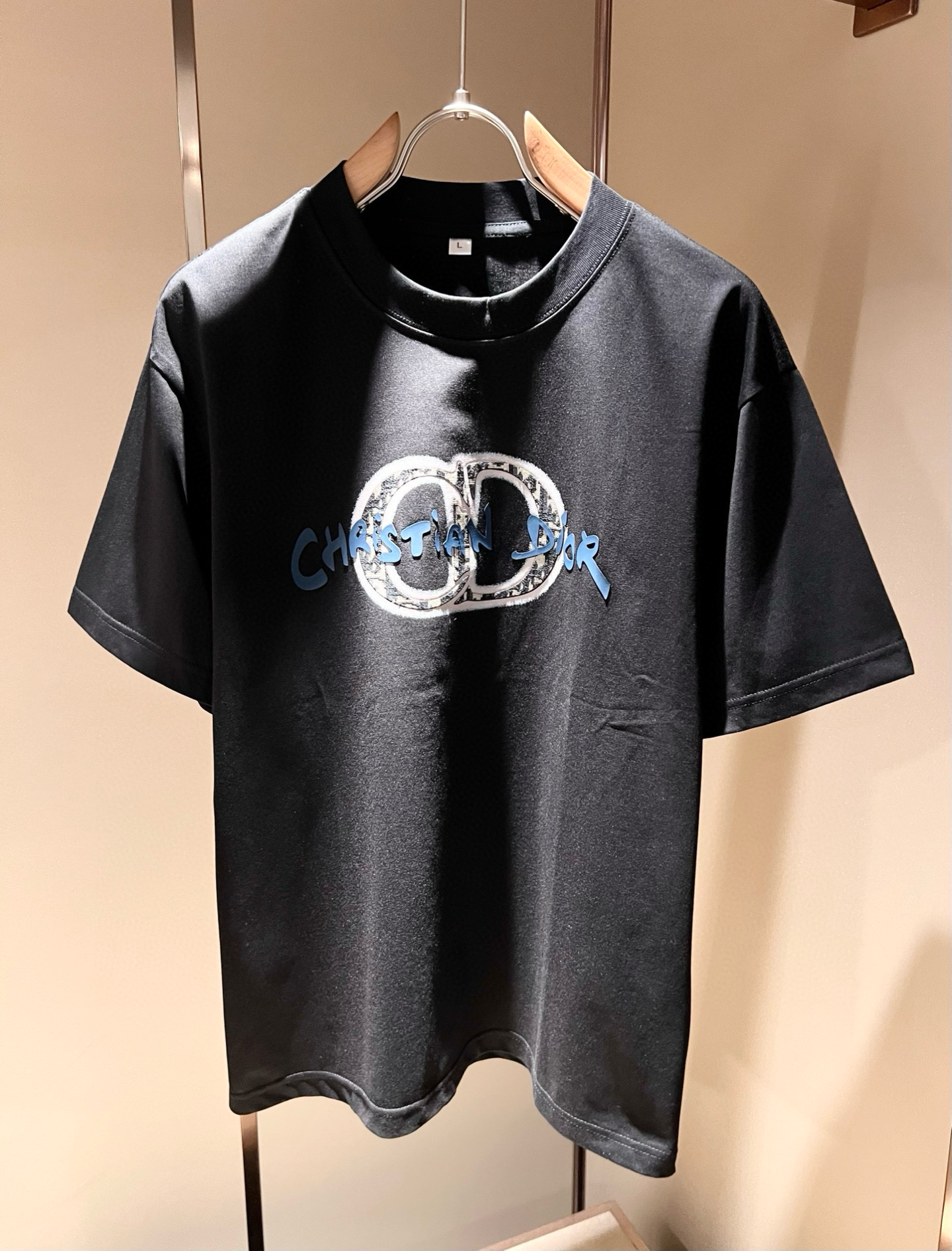 Dio*迪家 2026春夏新款男女同款👫短袖T恤，专柜同步发售！定制专属260克纯棉面料，定制原版工艺螺