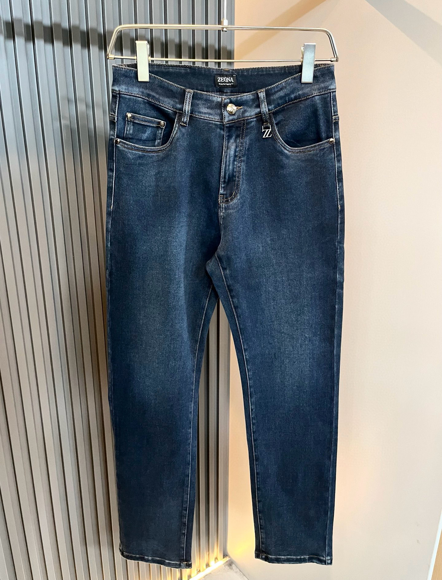 Zegna 杰尼亚 2026春夏新款男士休闲牛仔裤，压轴的渠道货出现了！！柜台同步销售！ 毫不夸张的说，