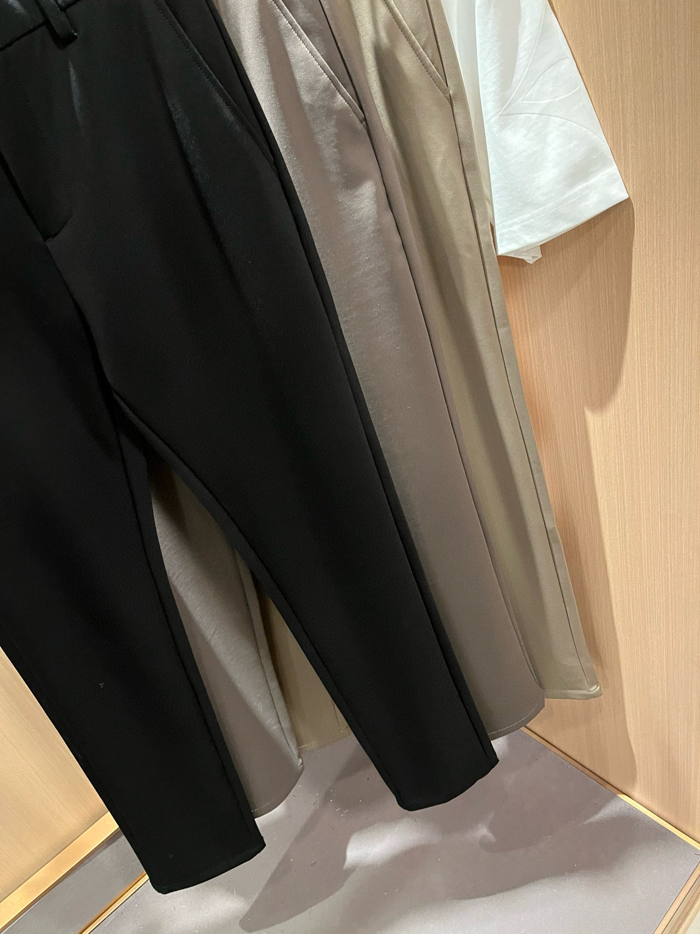 LO*WE/罗*威2026春夏新品男士时装款高端休闲西裤裤，香港洋行渠道货，日本原厂出品，纯血统品质，完