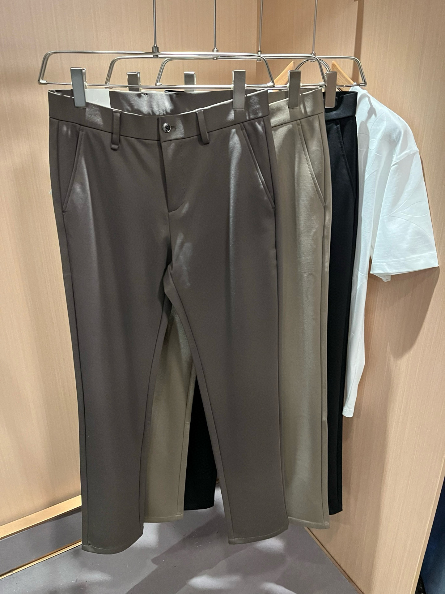 LO*WE/罗*威2026春夏新品男士时装款高端休闲西裤裤，香港洋行渠道货，日本原厂出品，纯血统品质，完