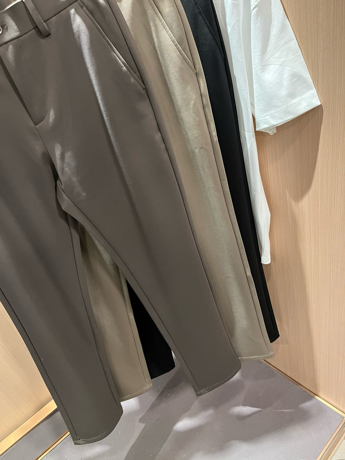 LO*WE/罗*威2026春夏新品男士时装款高端休闲西裤裤，香港洋行渠道货，日本原厂出品，纯血统品质，完