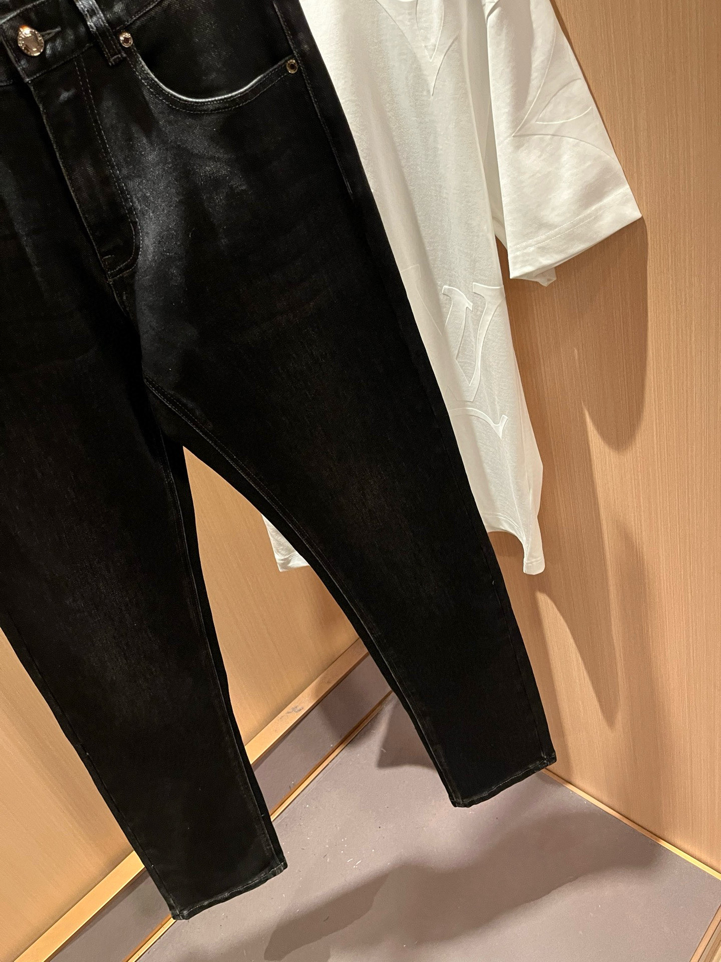 Ferraga*mo菲拉*慕2026春夏新款男款休闲小直筒牛仔裤 原单品质，原单品质高端时尚休闲水洗牛仔