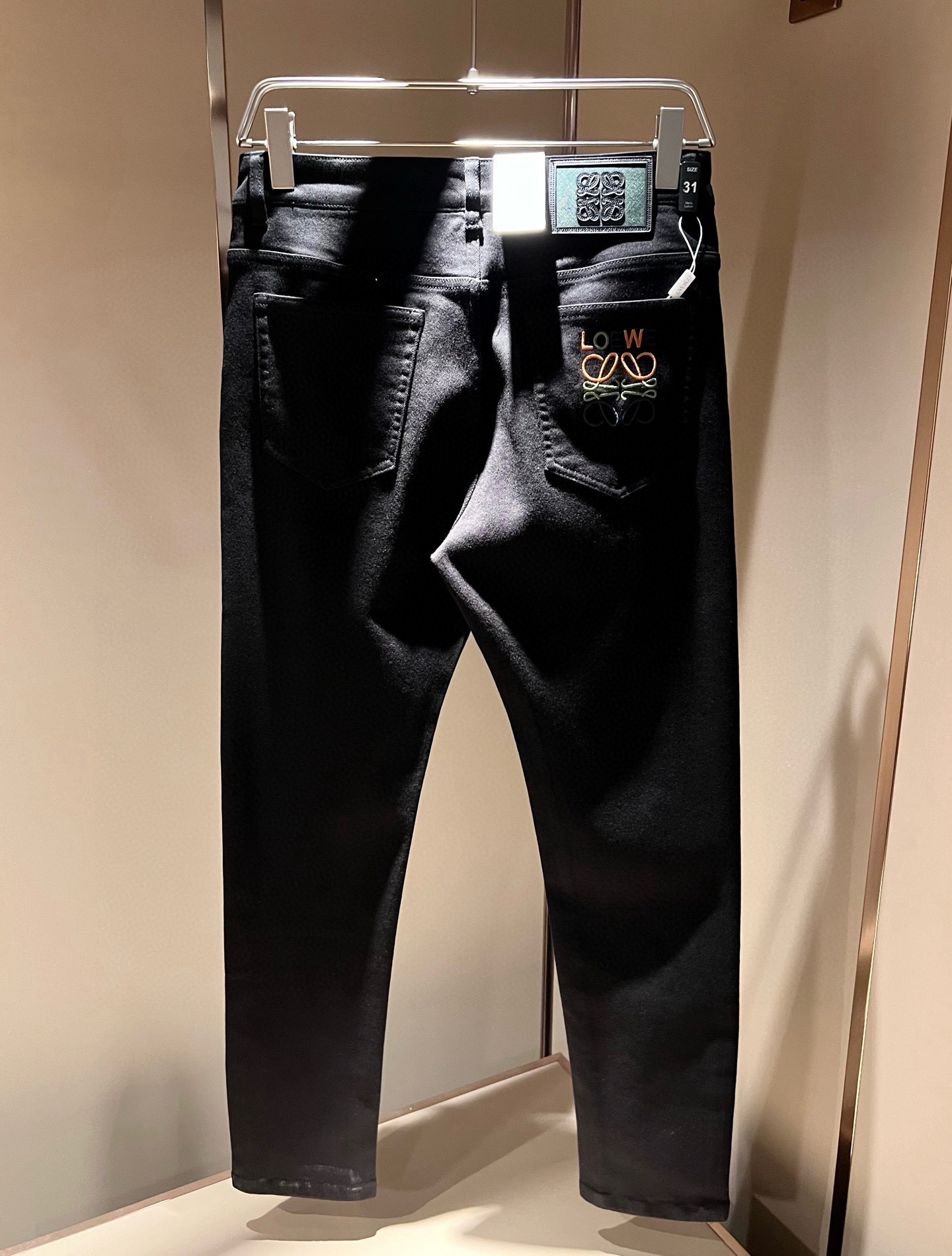 LO*WE/罗*威2026春夏新品男士时装款高端休闲裤，香港洋行渠道货，日本原厂出品，纯血统品质，完美延