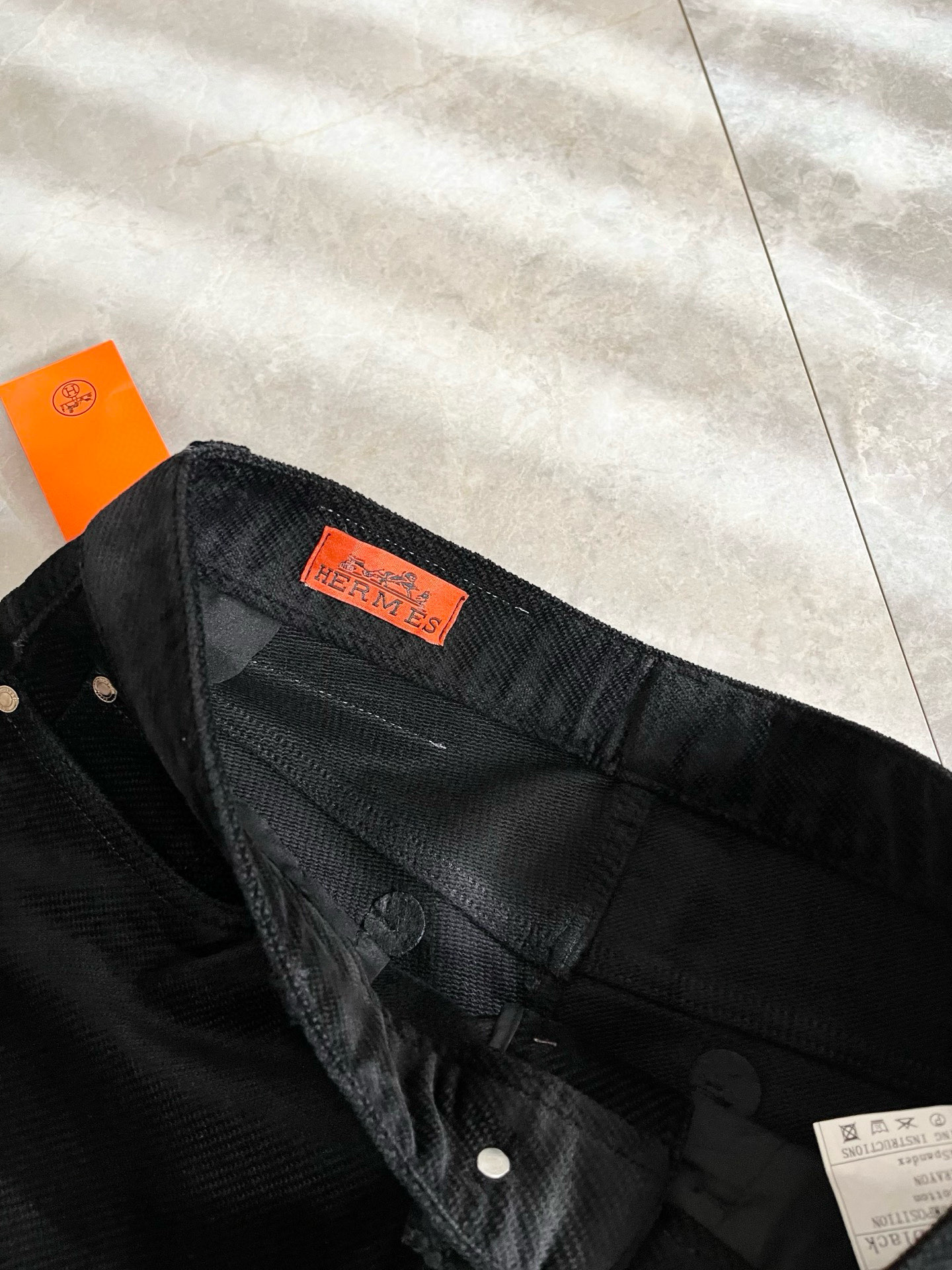 HERM*S 爱*仕 2026秋冬男士高端灯芯绒休闲裤 海外贸易公司渠道订单 ！男士休闲修身直筒休闲裤！