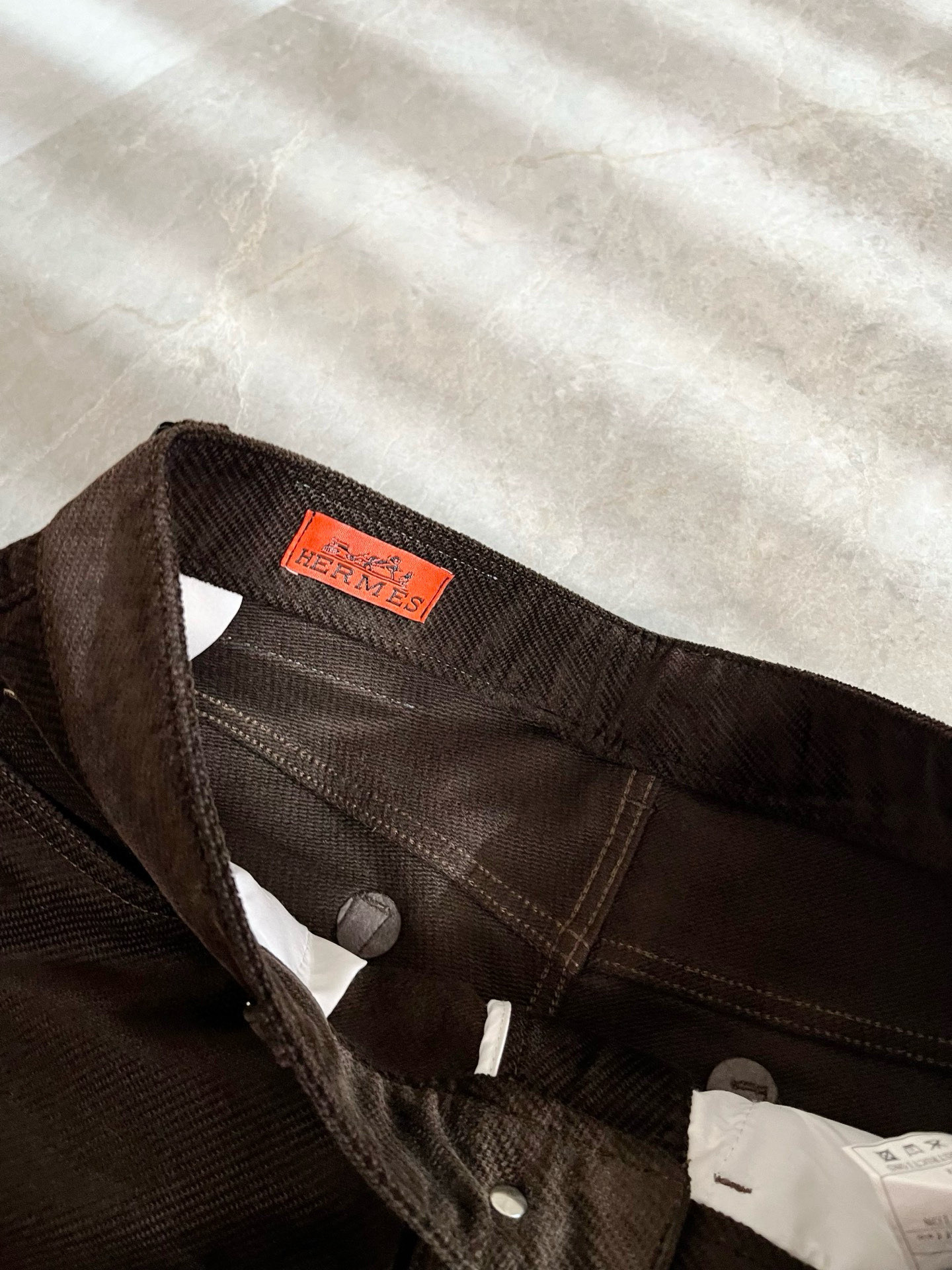 HERM*S 爱*仕 2026秋冬男士高端灯芯绒休闲裤 海外贸易公司渠道订单 ！男士休闲修身直筒休闲裤！