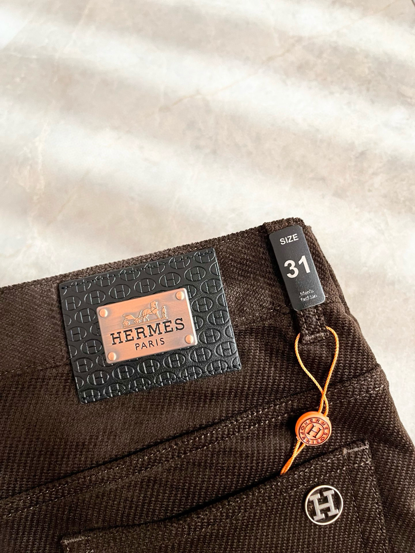HERM*S 爱*仕 2026秋冬男士高端灯芯绒休闲裤 海外贸易公司渠道订单 ！男士休闲修身直筒休闲裤！