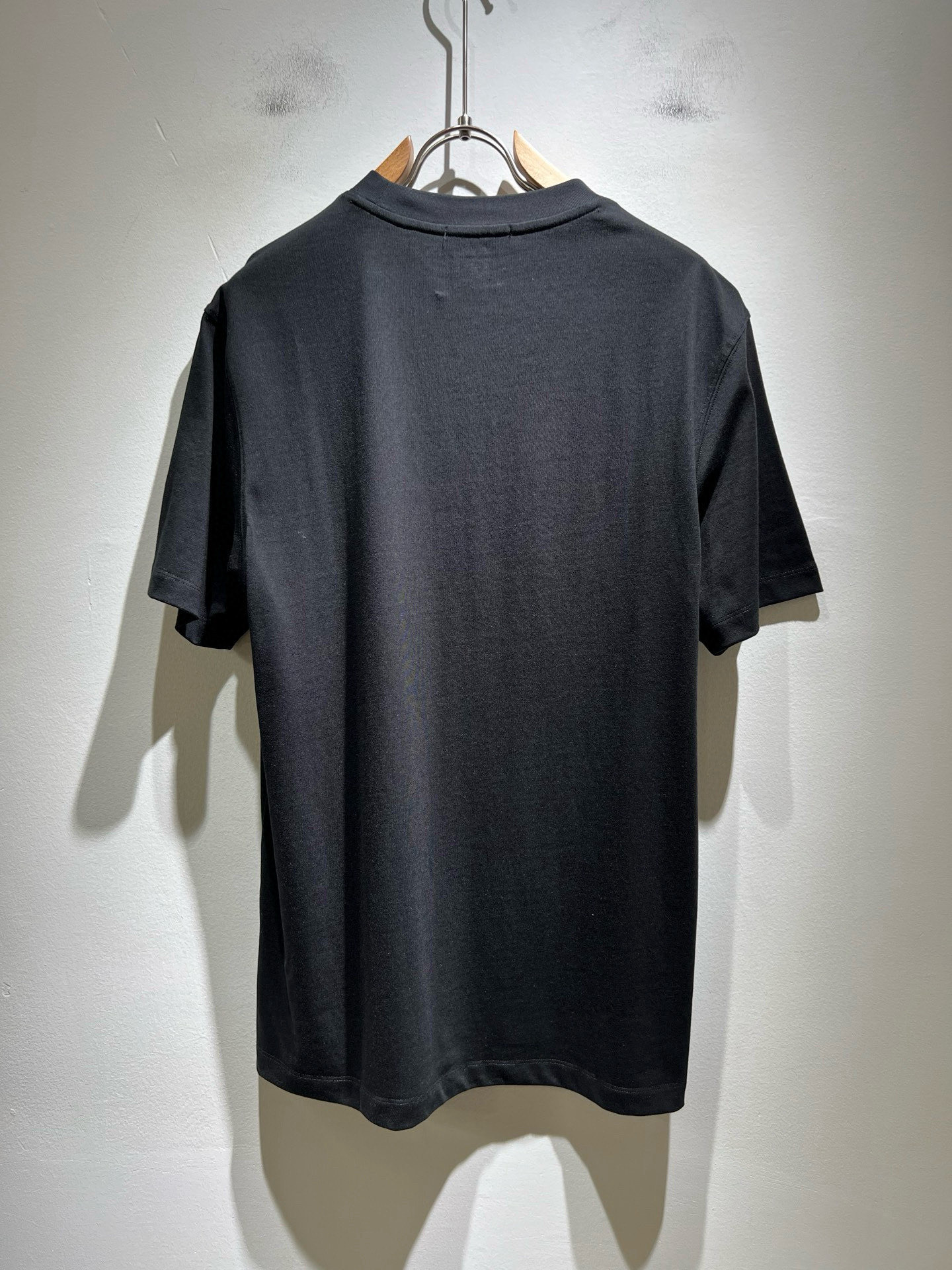 BALENCI*GA巴黎*家 2026春夏新款男女同款👫短袖T恤！走秀图案印花时尚休闲短袖T恤衫！设计l