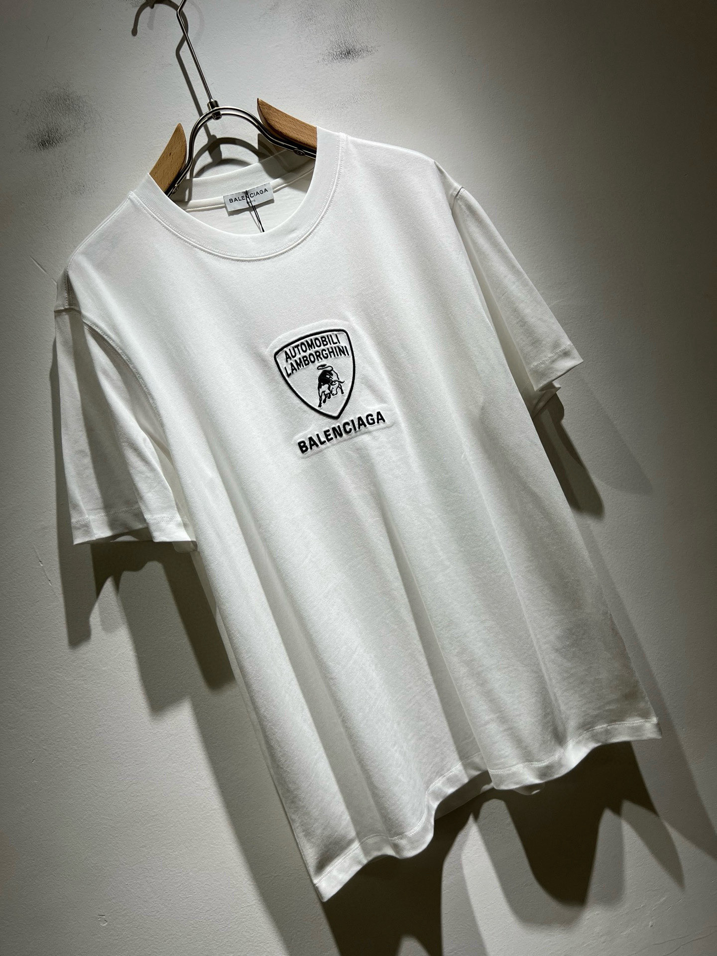 BALENCI*GA巴黎*家 2026春夏新款男女同款👫短袖T恤！走秀图案印花时尚休闲短袖T恤衫！设计l