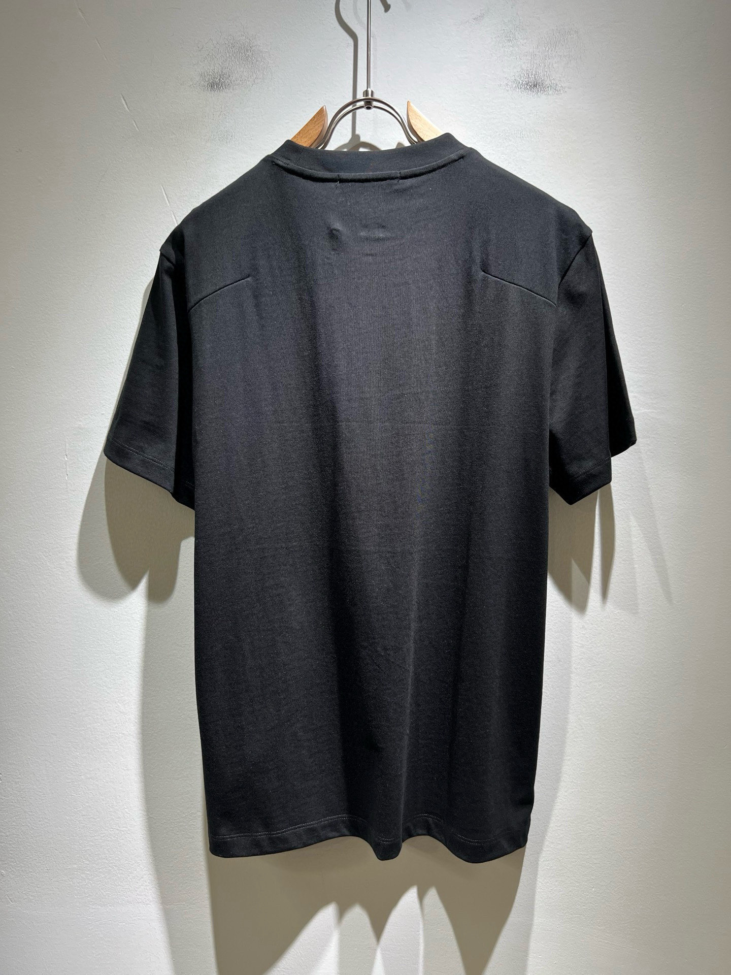 Dio*迪家 2026春夏新款男女同款👫短袖T恤，专柜同步发售！定制专属260克纯棉面料，定制原版工艺螺