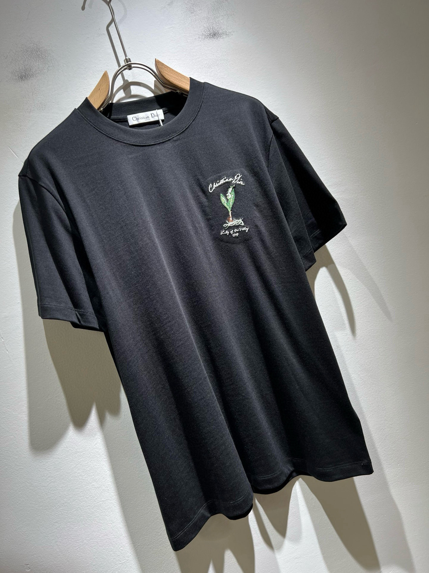 Dio*迪家 2026春夏新款男女同款👫短袖T恤，专柜同步发售！定制专属260克纯棉面料，定制原版工艺螺
