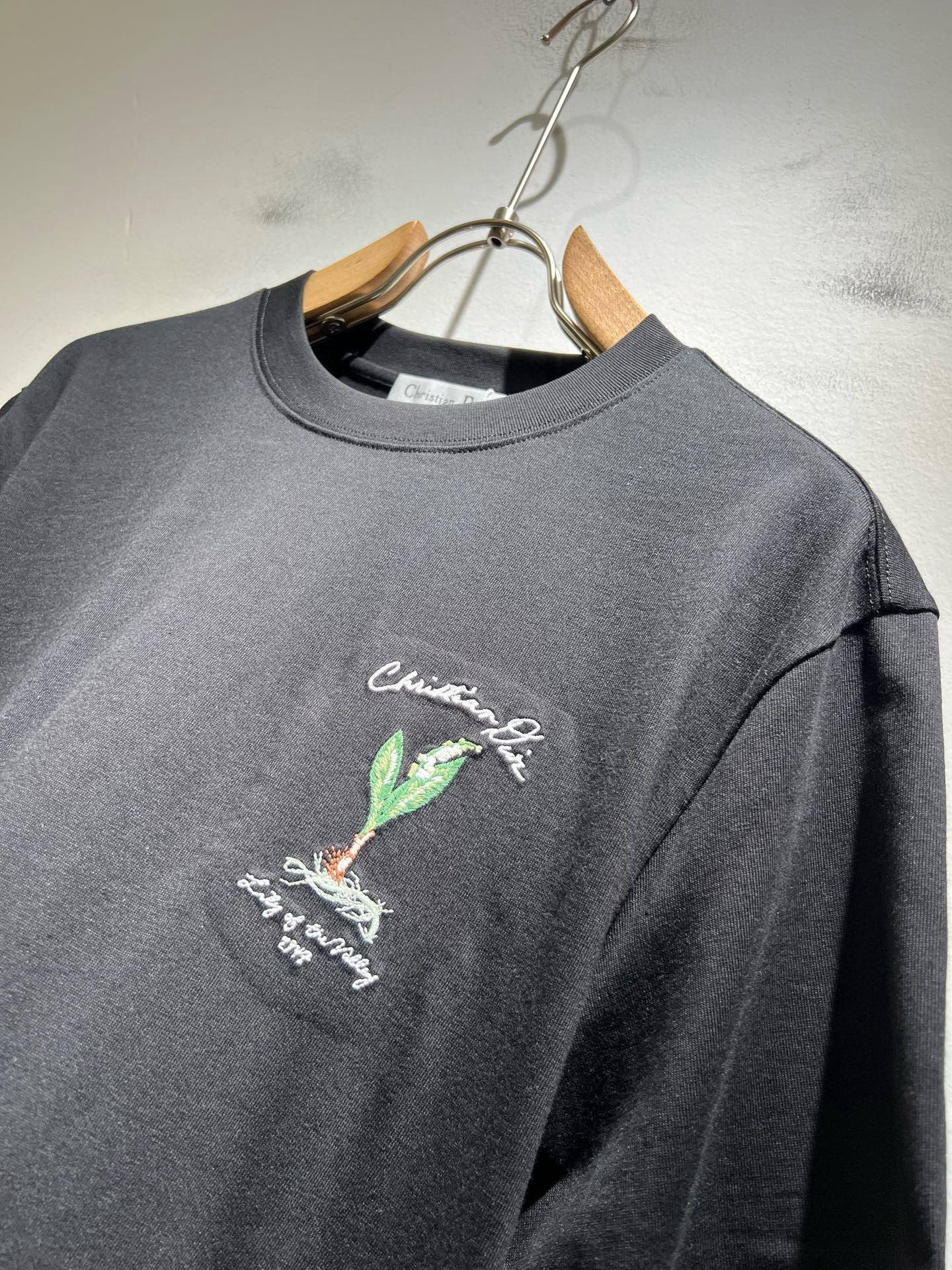 Dio*迪家 2026春夏新款男女同款👫短袖T恤，专柜同步发售！定制专属260克纯棉面料，定制原版工艺螺