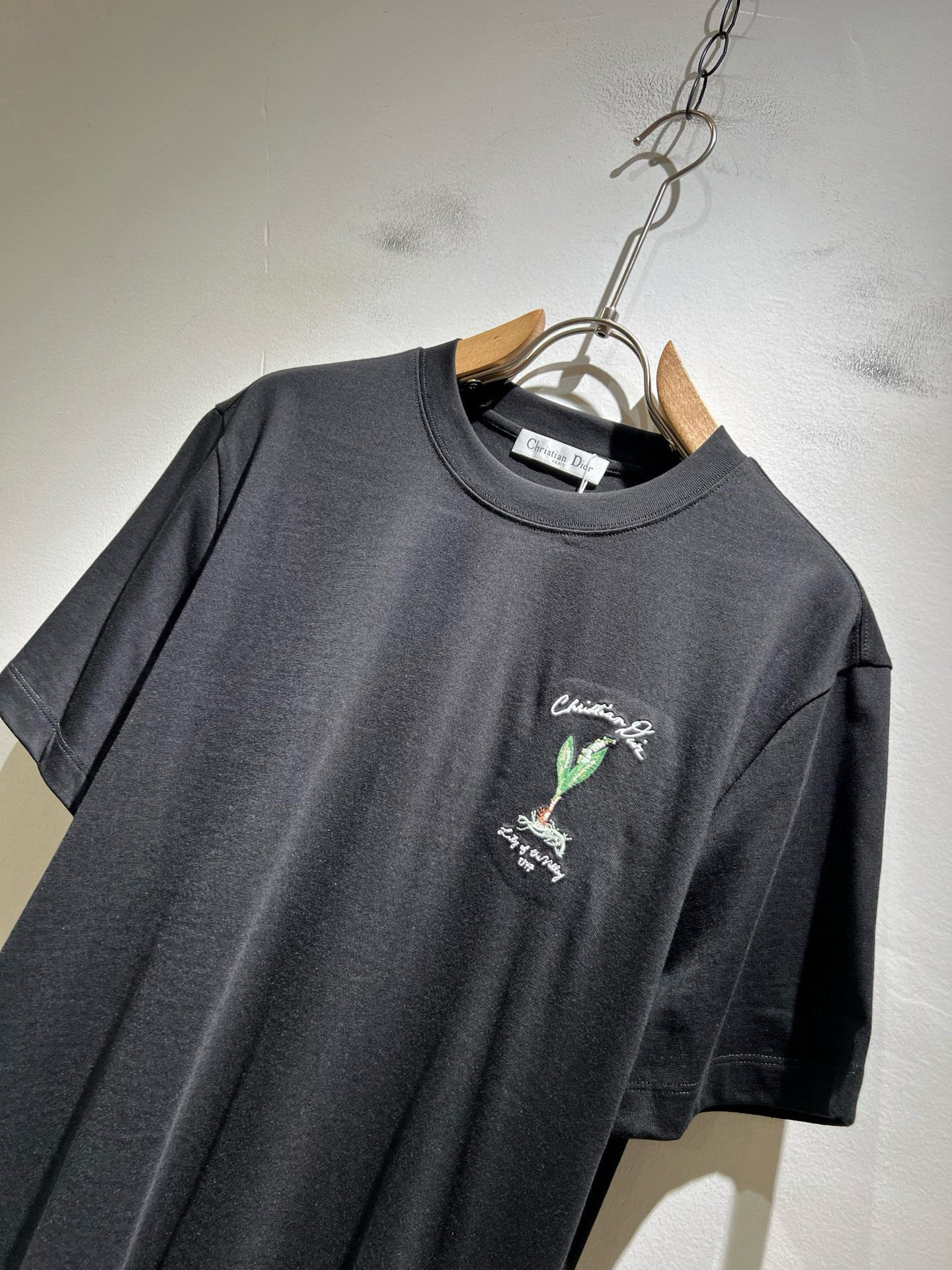 Dio*迪家 2026春夏新款男女同款👫短袖T恤，专柜同步发售！定制专属260克纯棉面料，定制原版工艺螺