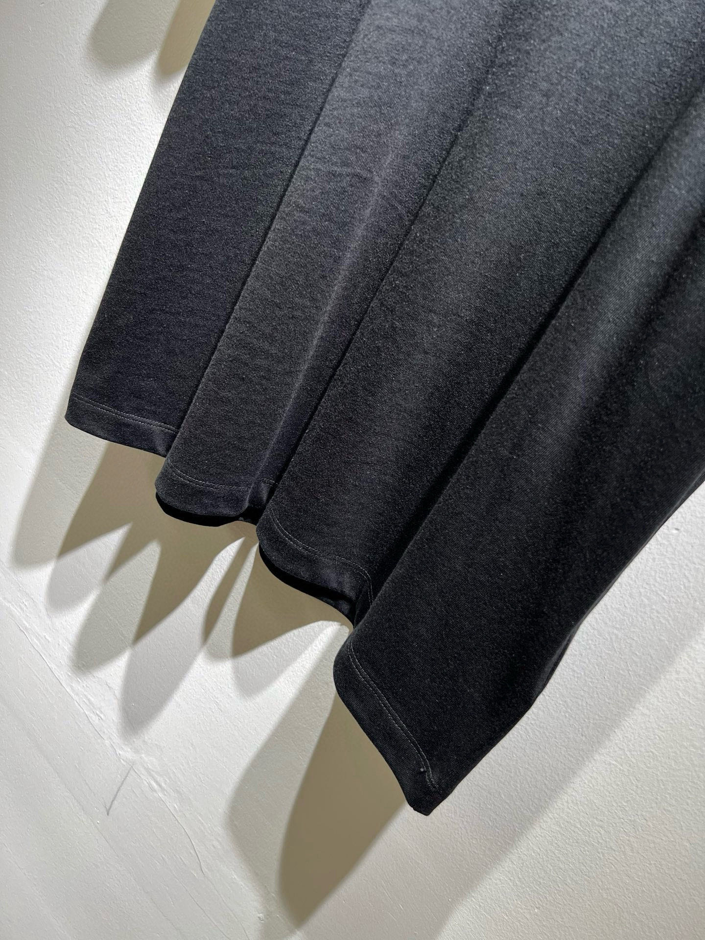 Dio*迪家 2026春夏新款男女同款👫短袖T恤，专柜同步发售！定制专属260克纯棉面料，定制原版工艺螺