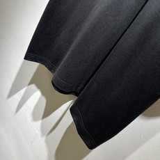 LouisVuitt*路易*登 2026春夏全新系列单品上线,非常时髦前卫的一款男女同款短袖T恤,标识l LouisVuitt*路易*登 2026春夏全新系列单品上线,非常时髦前卫的一款男女同款短袖T恤,标识l