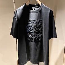 LOE*WE罗*威 2026春夏新款男女同款👫短袖T恤,意大利原厂订单渠道,极具个性高级风,标志logo LOE*WE罗*威 2026春夏新款男女同款👫短袖T恤,意大利原厂订单渠道,极具个性高级风,标志logo