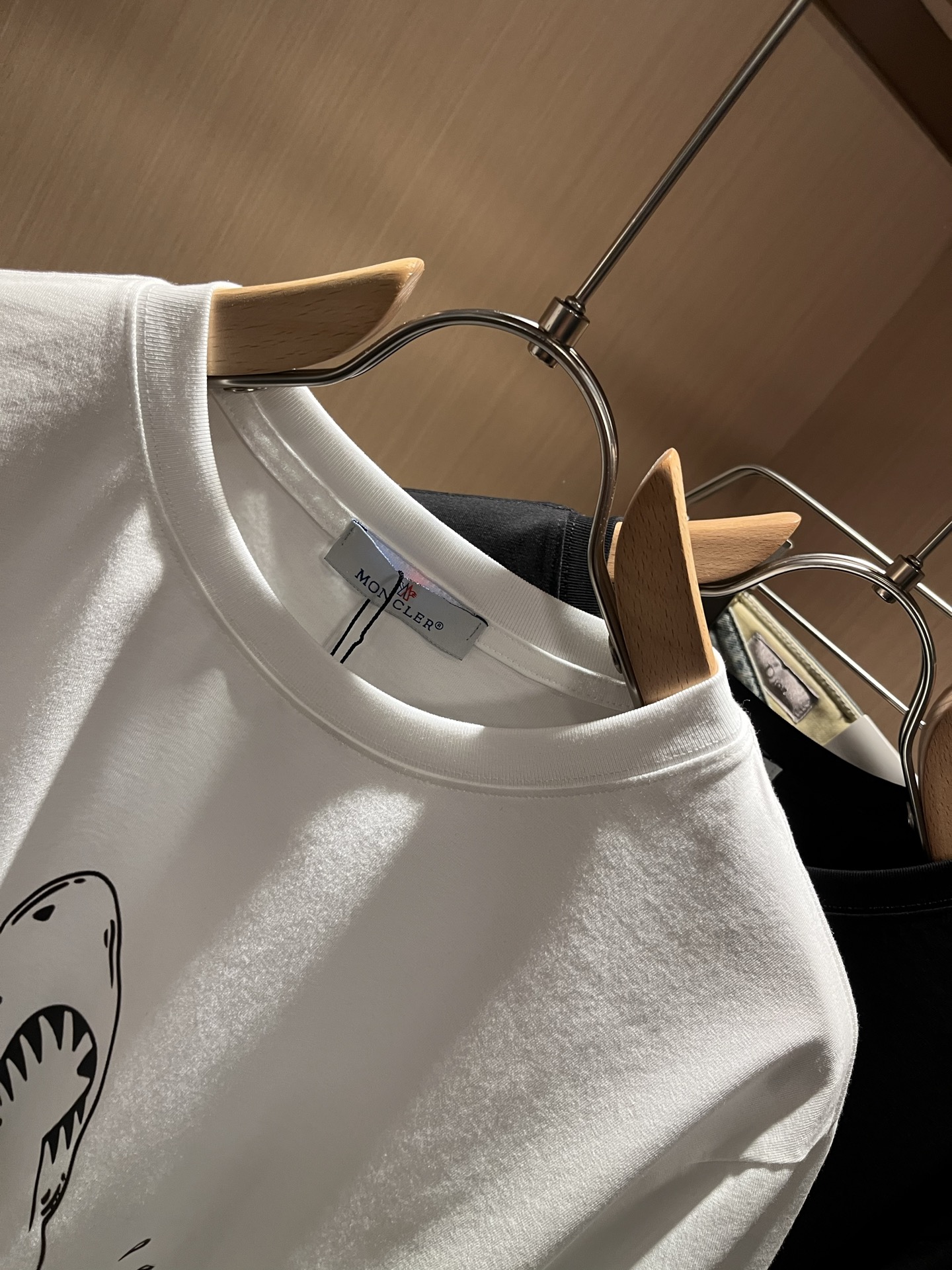 Moncler蒙家 2026春夏最新男女同款👫贸易订单短袖T恤，全品相！！网红款！采用logo图案印花设