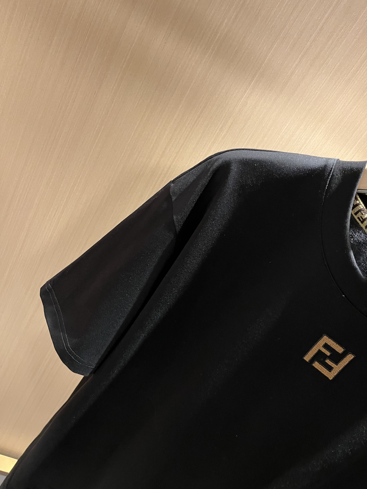 FEN*I 芬*迪2026春夏新款FD家族FF男女同款👫短袖T恤，男女同款👫百搭极简短袖。意大利原厂订单