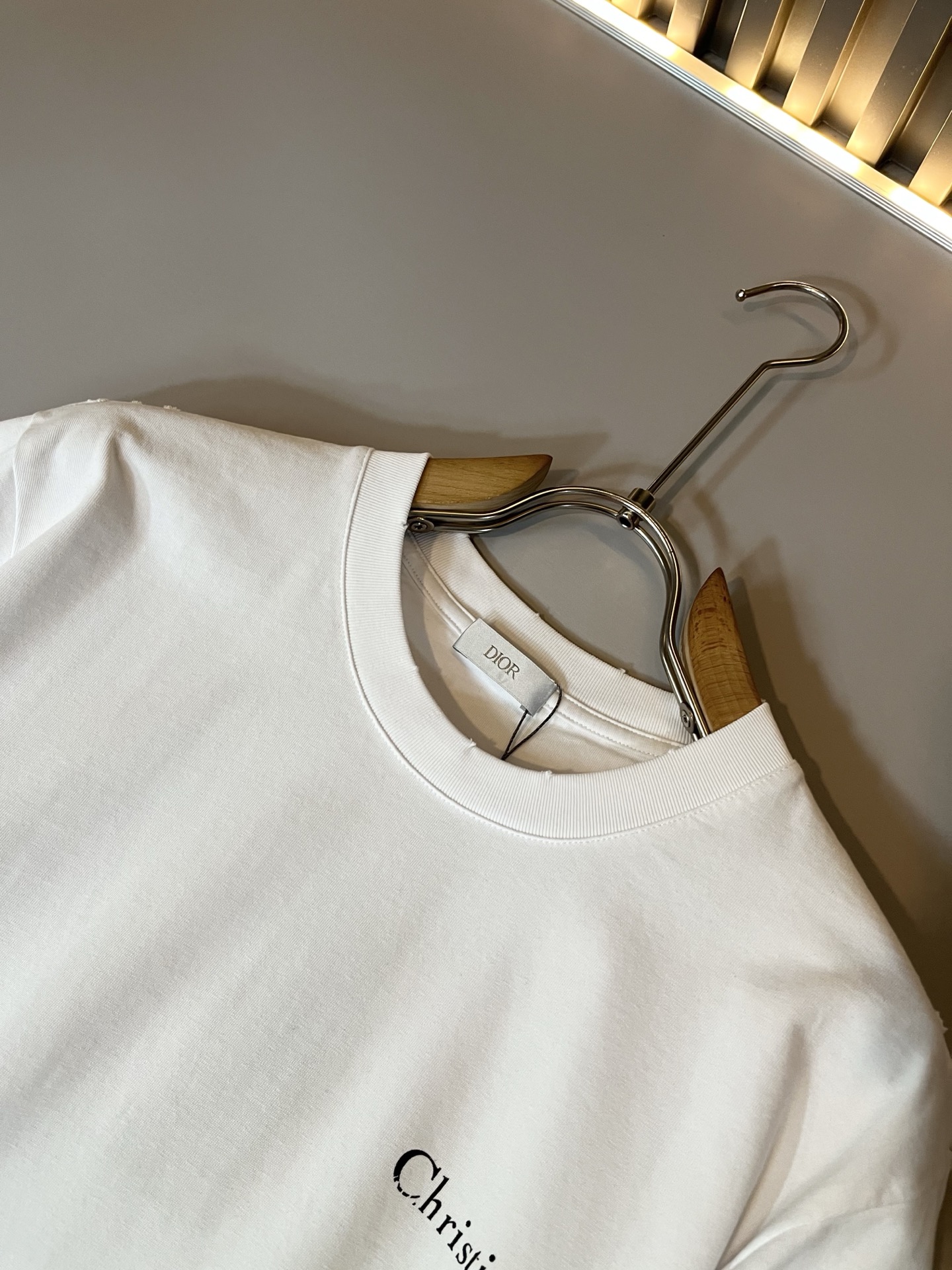 Dio*迪家 2026春夏新款男女同款👫短袖T恤，专柜同步发售！定制专属260克纯棉面料，定制原版工艺螺