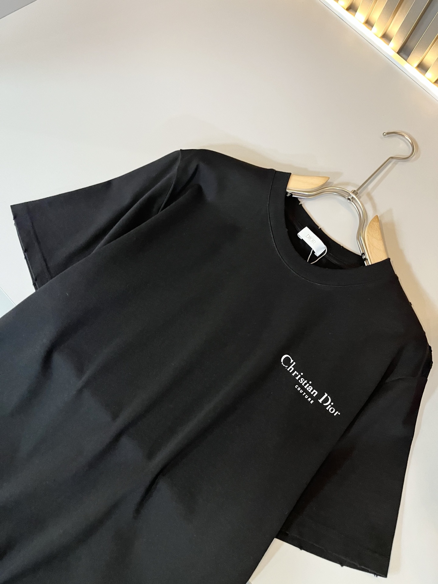 Dio*迪家 2026春夏新款男女同款👫短袖T恤，专柜同步发售！定制专属260克纯棉面料，定制原版工艺螺