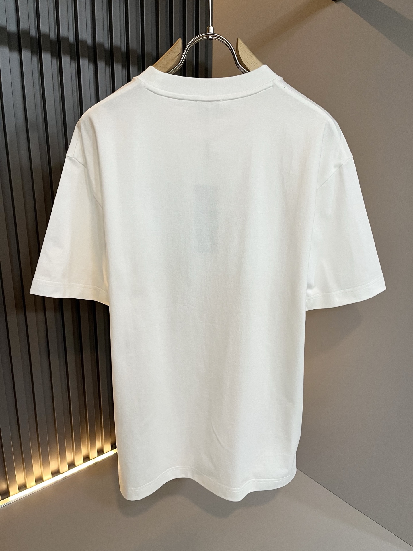 Dio*迪家 2026春夏新款男女同款👫短袖T恤，专柜同步发售！定制专属260克纯棉面料，定制原版工艺螺