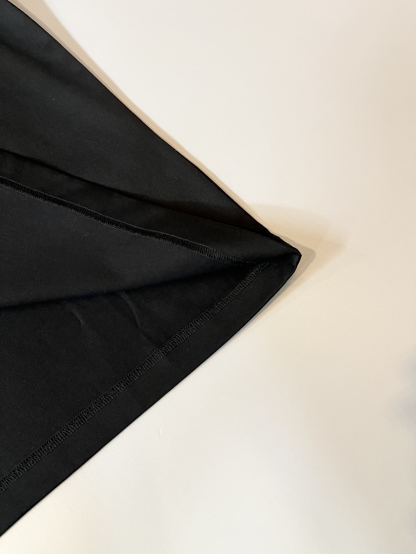 Dio*迪家 2026春夏新款男女同款👫短袖T恤，专柜同步发售！定制专属260克纯棉面料，定制原版工艺螺