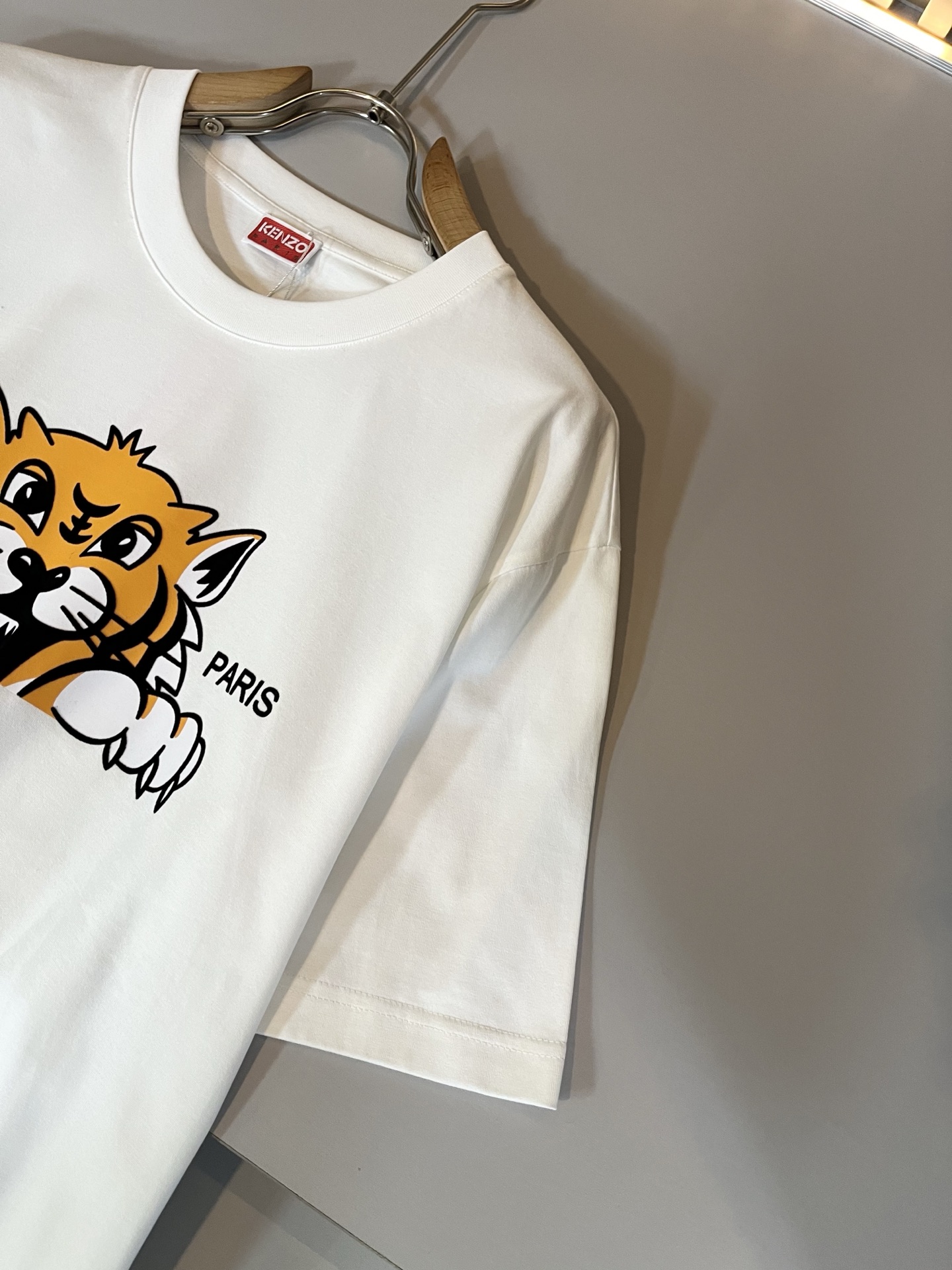 KENZ*高田*三 2026春夏新品男女同款👫短袖T恤，传承经典著作改良后的新品更加的具有立体感官，胸前