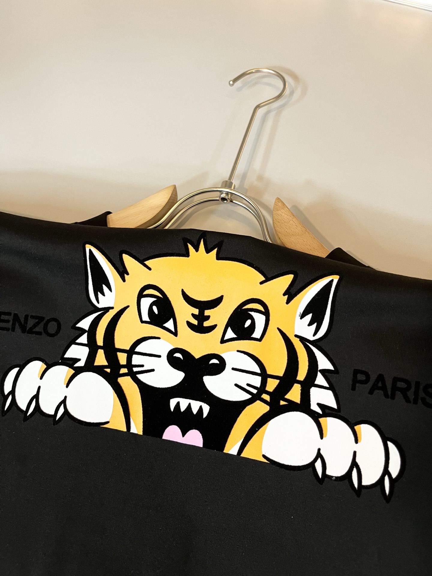 KENZ*高田*三 2026春夏新品男女同款👫短袖T恤，传承经典著作改良后的新品更加的具有立体感官，胸前