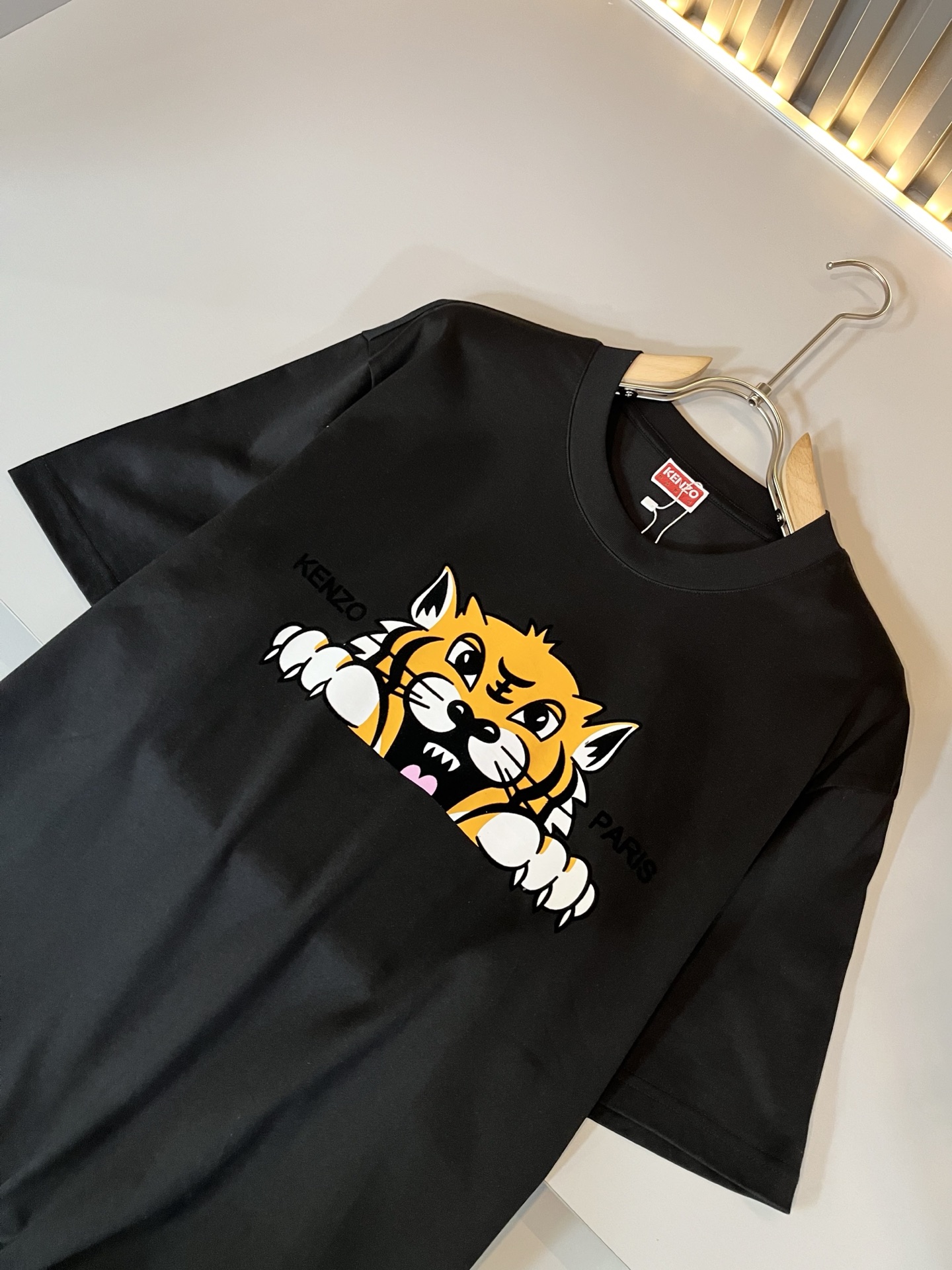 KENZ*高田*三 2026春夏新品男女同款👫短袖T恤，传承经典著作改良后的新品更加的具有立体感官，胸前