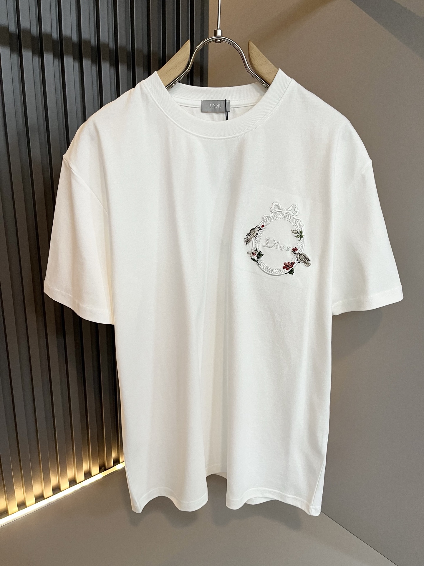 Dio*迪家 2026春夏新款男女同款👫短袖T恤，专柜同步发售！定制专属260克纯棉面料，定制原版工艺螺
