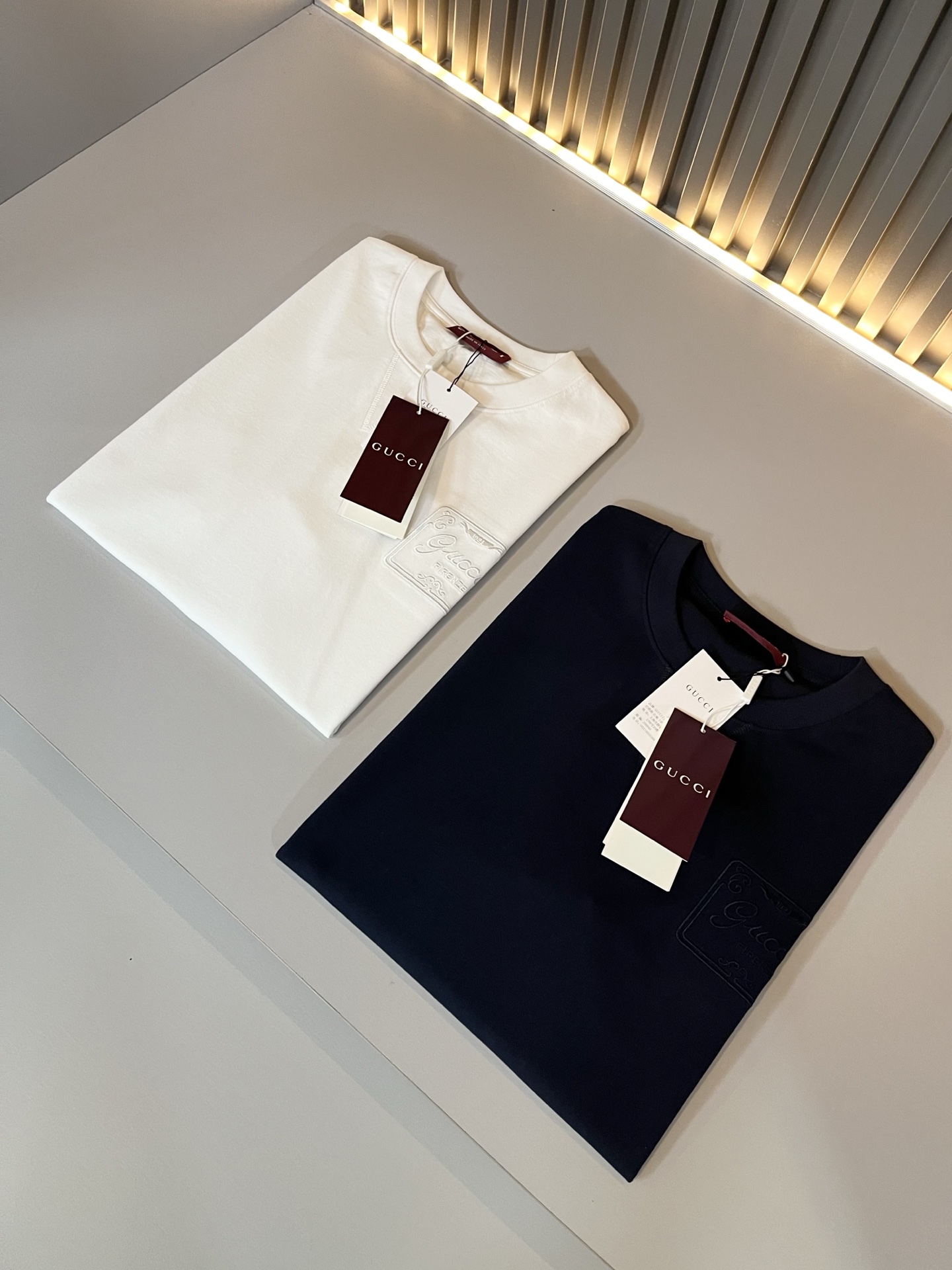 Gucc*古家 2026春夏新款男女同情侣款👫休闲宽松棉质圆领短袖T恤衫！贸易公司渠道稀出，同步官网发售