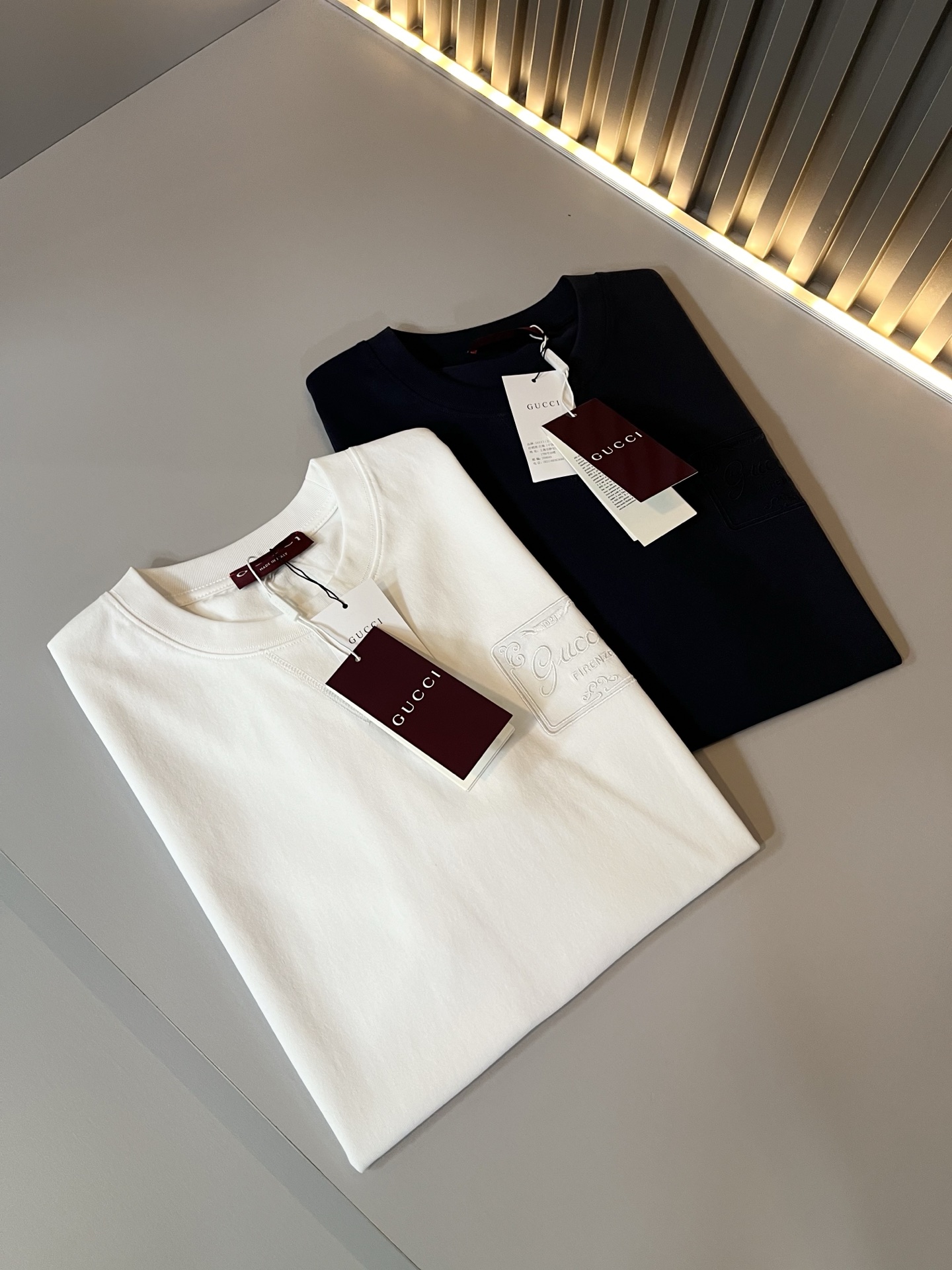Gucc*古家 2026春夏新款男女同情侣款👫休闲宽松棉质圆领短袖T恤衫！贸易公司渠道稀出，同步官网发售
