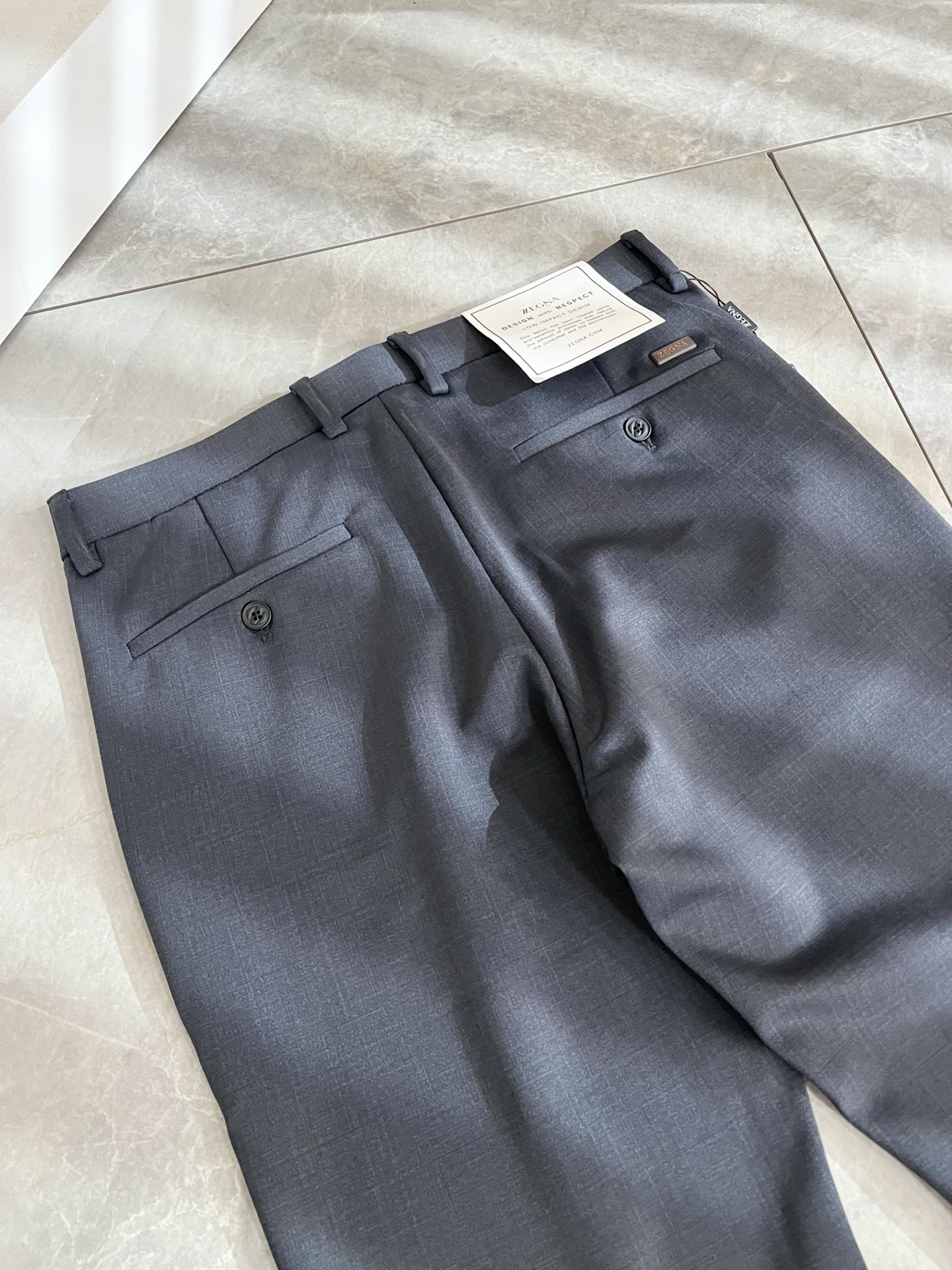 Ermenegildo Zeg*a杰*亚 2026春夏新款男士休闲西裤，压轴的渠道货出现了！！柜台同步销