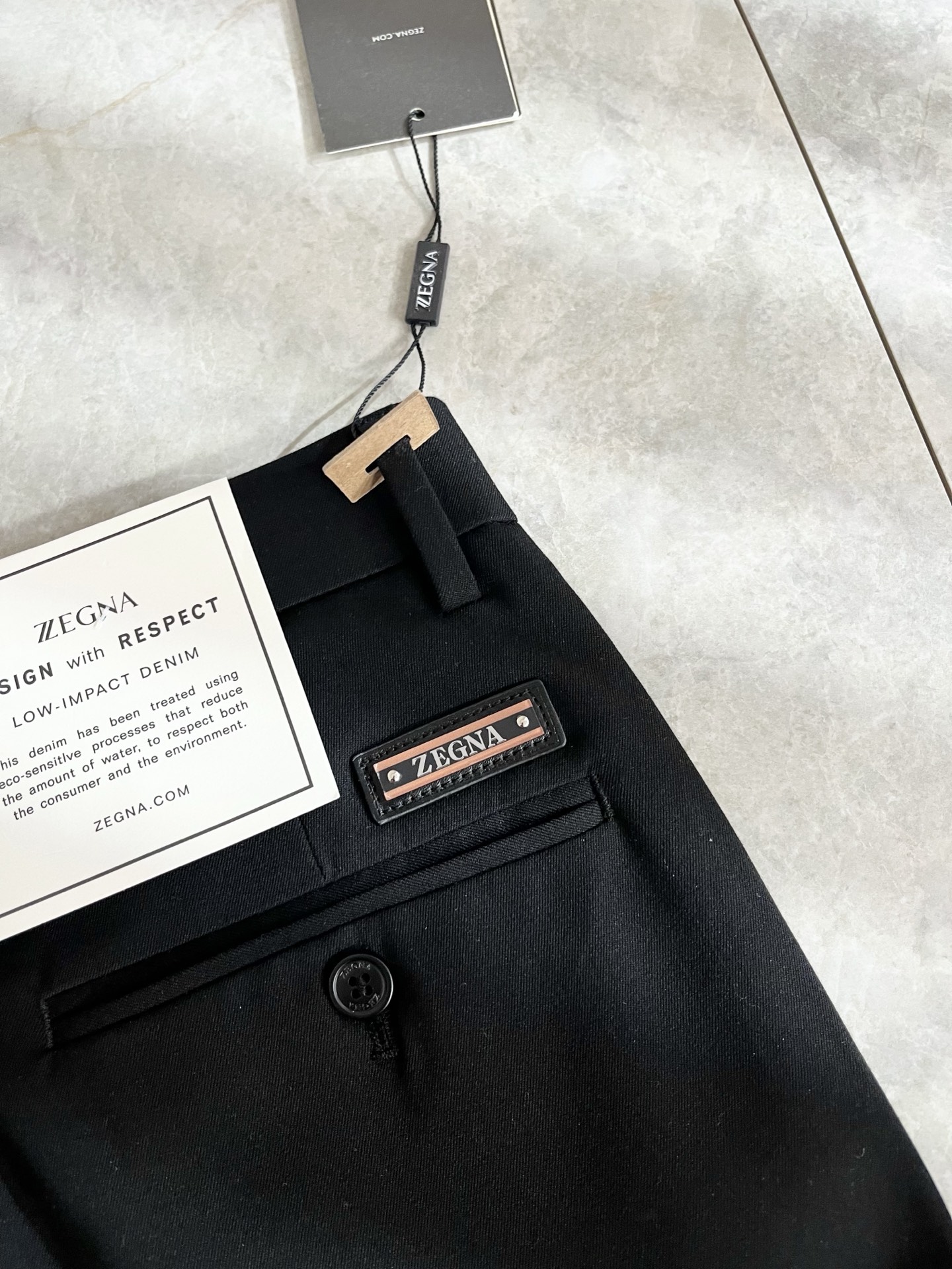 Ermenegildo Zeg*a杰*亚 2026春夏新款男士休闲西裤，压轴的渠道货出现了！！柜台同步销