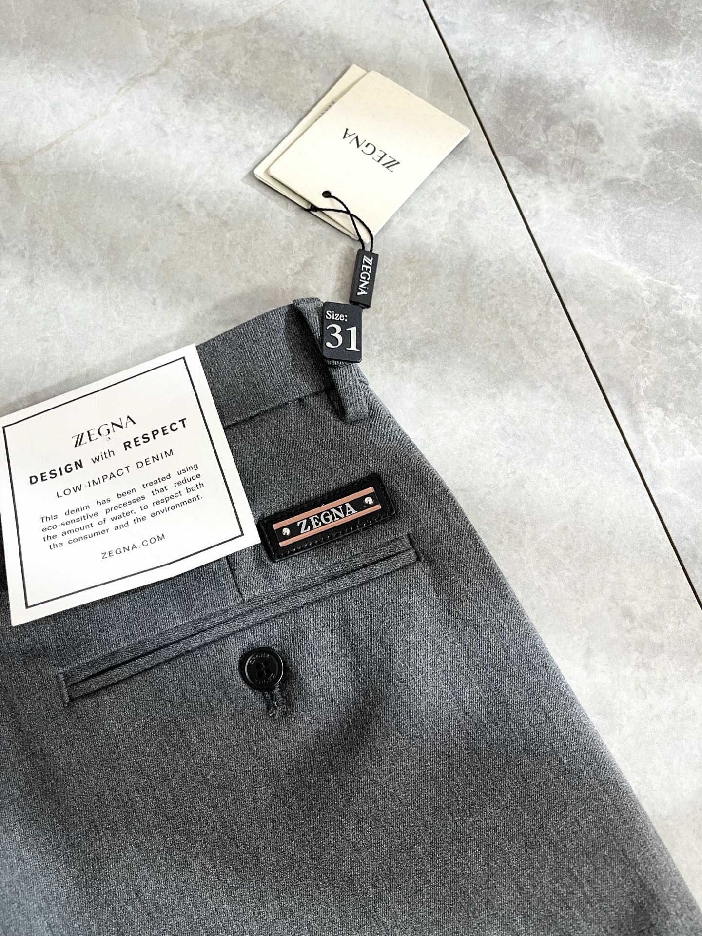 Ermenegildo Zeg*a杰*亚 2026春夏新款男士休闲西裤，压轴的渠道货出现了！！柜台同步销