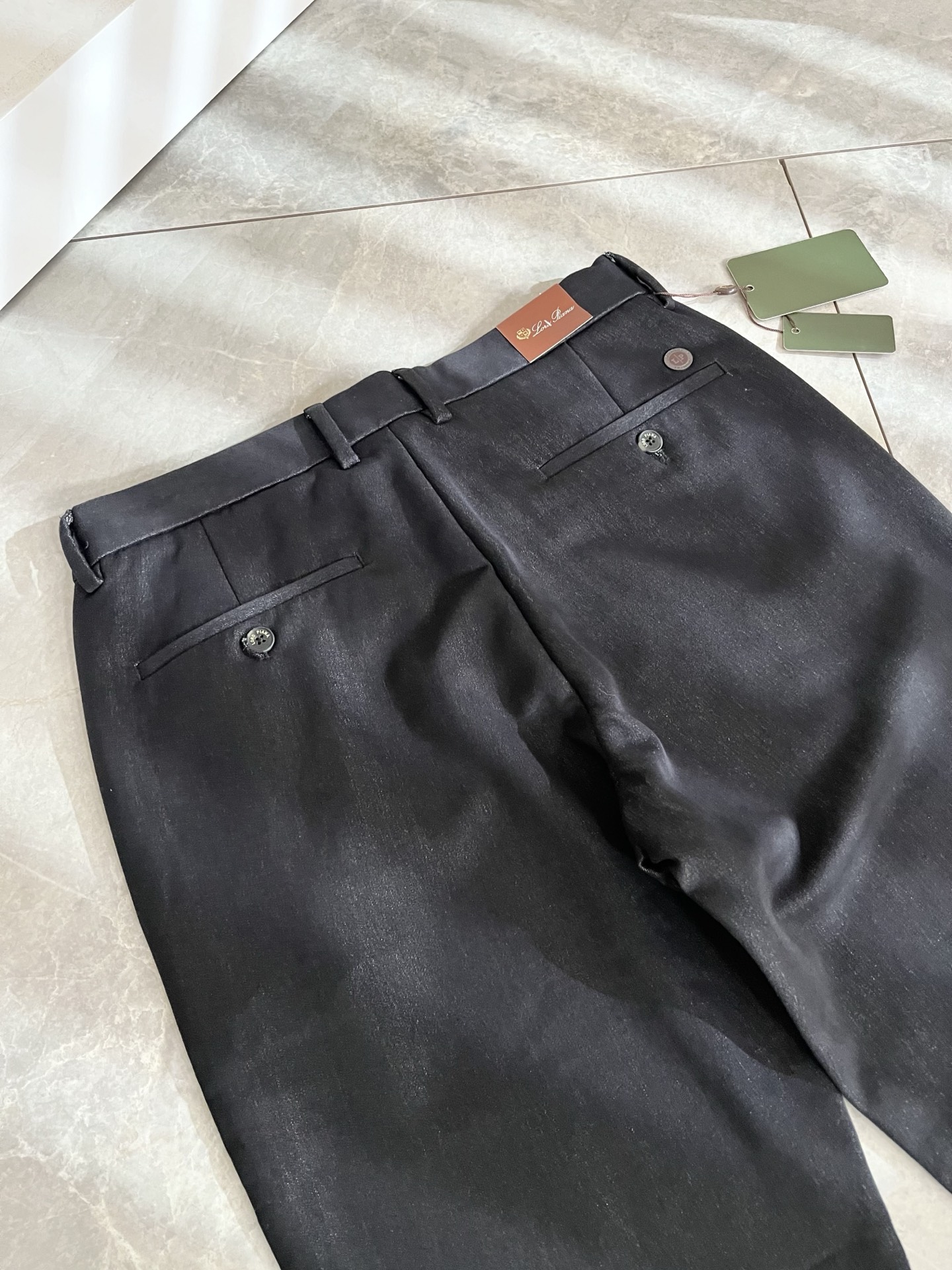 Loro Piana诺悠翩雅 2026春夏新品男士时装款高端休闲裤，香港洋行渠道货，日本原厂出品，纯血统