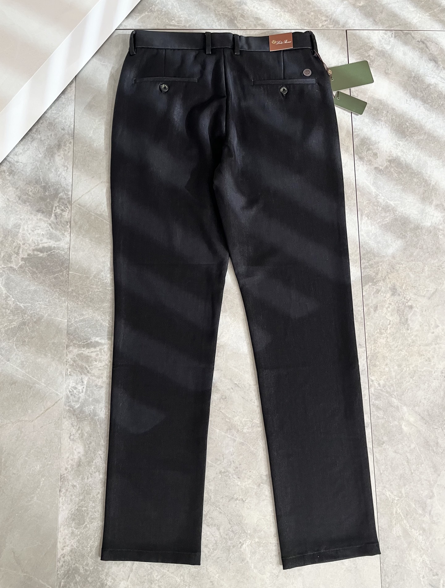 Loro Piana诺悠翩雅 2026春夏新品男士时装款高端休闲裤，香港洋行渠道货，日本原厂出品，纯血统