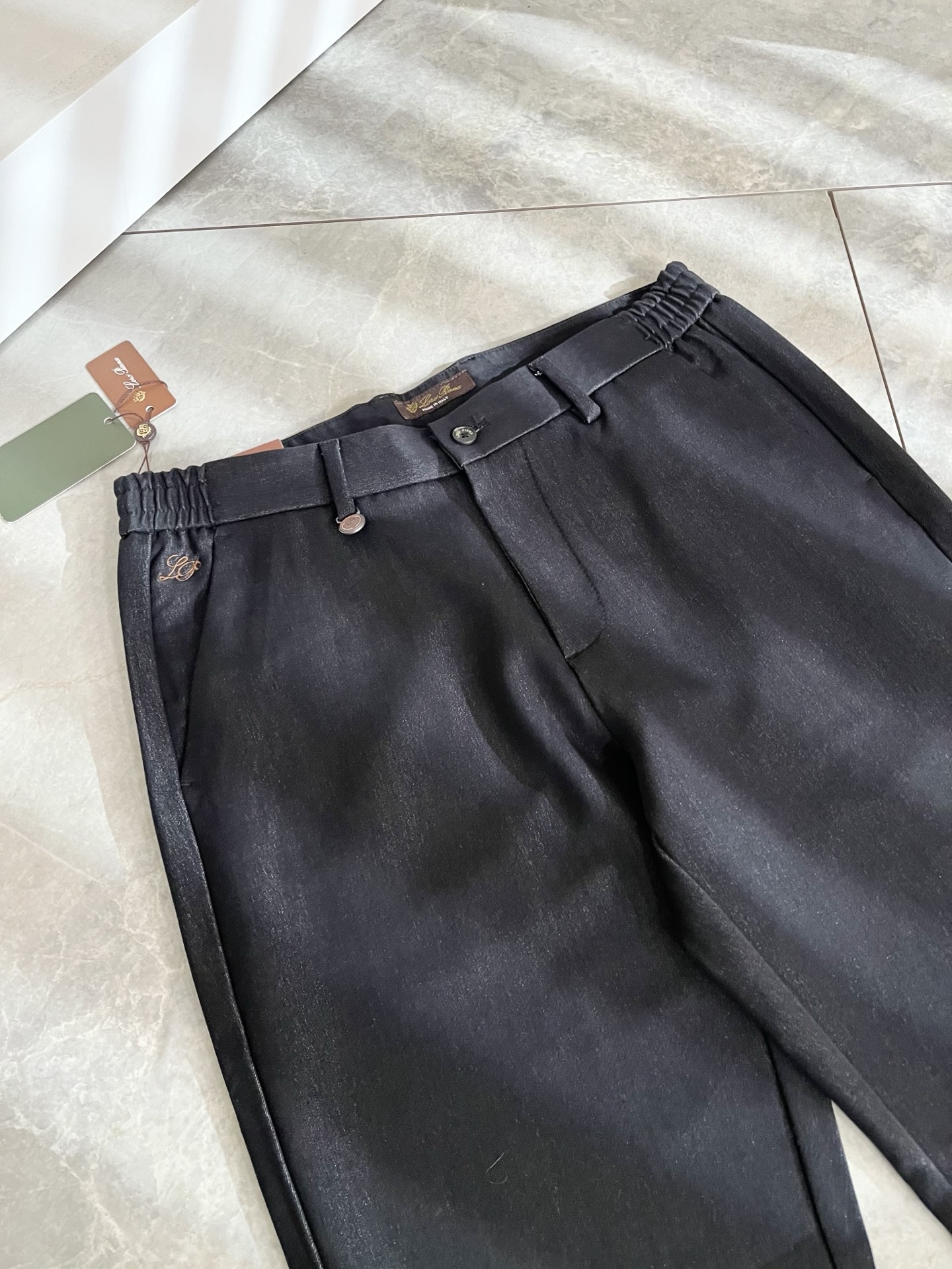 Loro Piana诺悠翩雅 2026春夏新品男士时装款高端休闲裤，香港洋行渠道货，日本原厂出品，纯血统