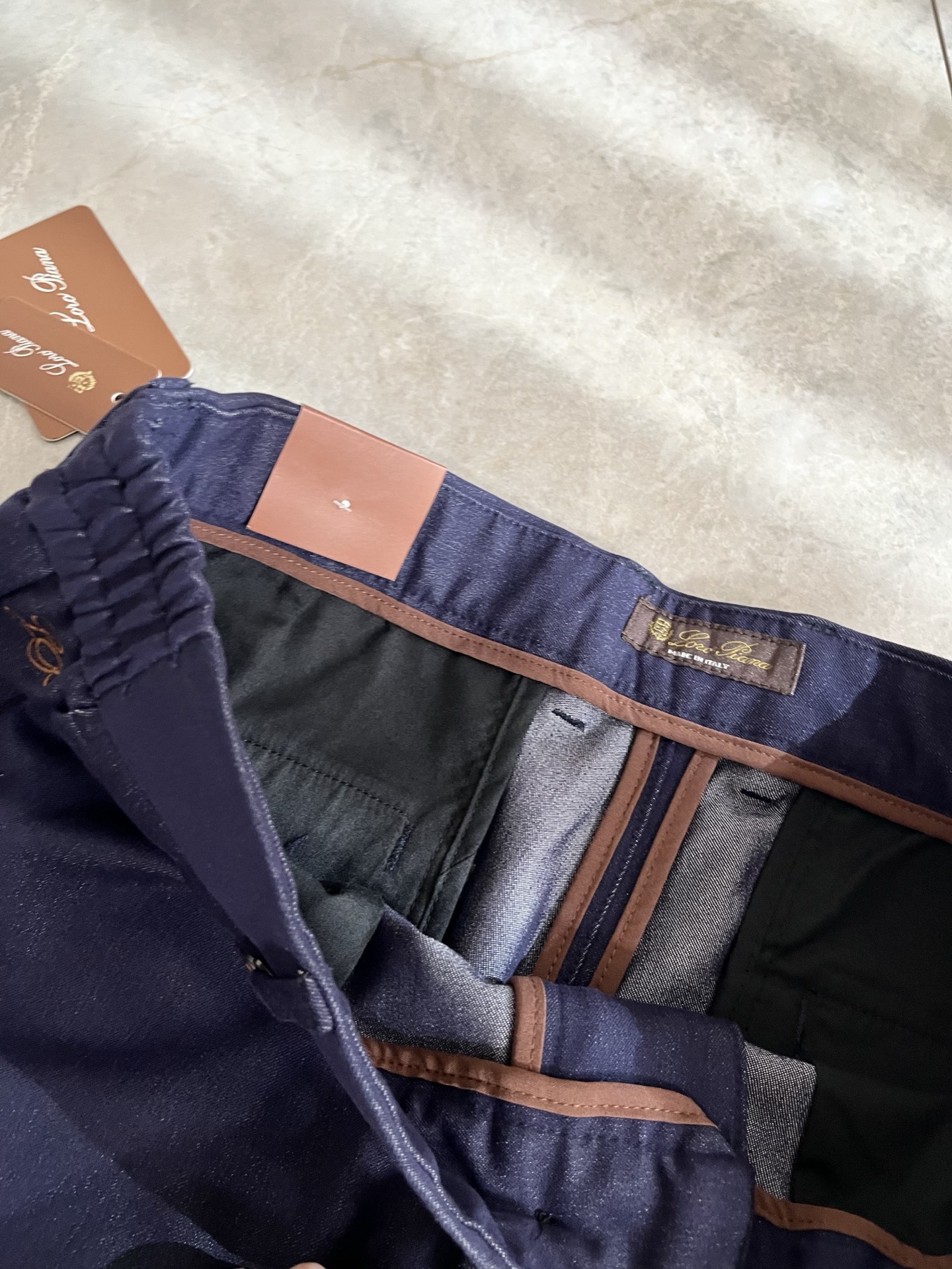 Loro Piana诺悠翩雅 2026春夏新品男士时装款高端休闲裤，香港洋行渠道货，日本原厂出品，纯血统