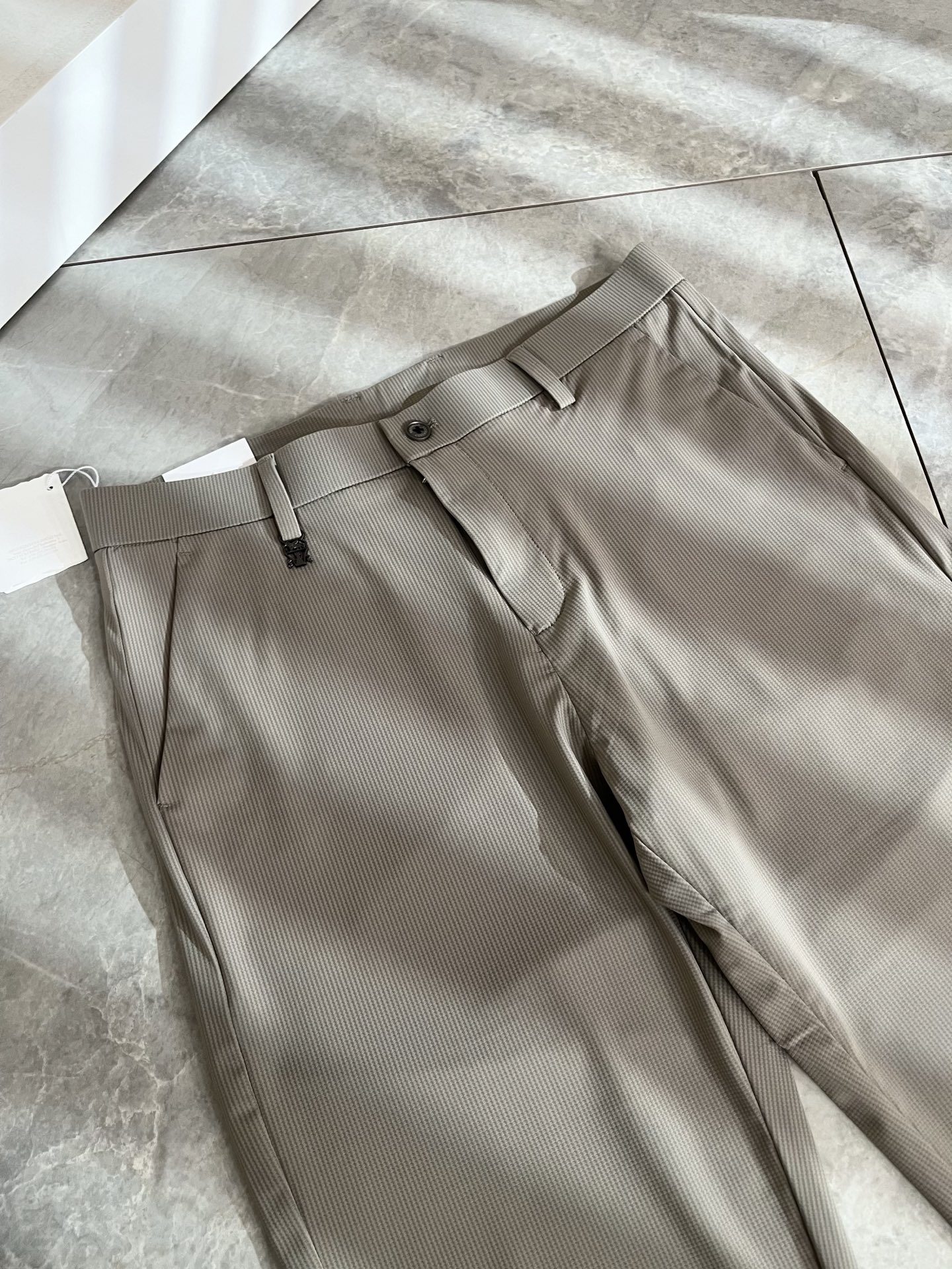 BC-Brunello Cucineli 2026春夏新品男士时装款高端休闲西裤，香港洋行渠道货，日本原