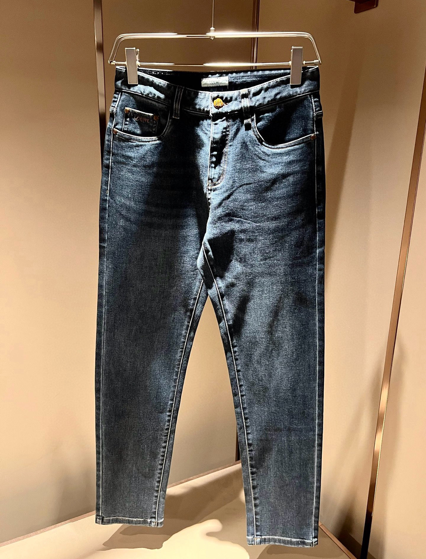 LO*WE/罗*威2026春夏新品男士时装款高端休闲裤，香港洋行渠道货，日本原厂出品，纯血统品质，完美延