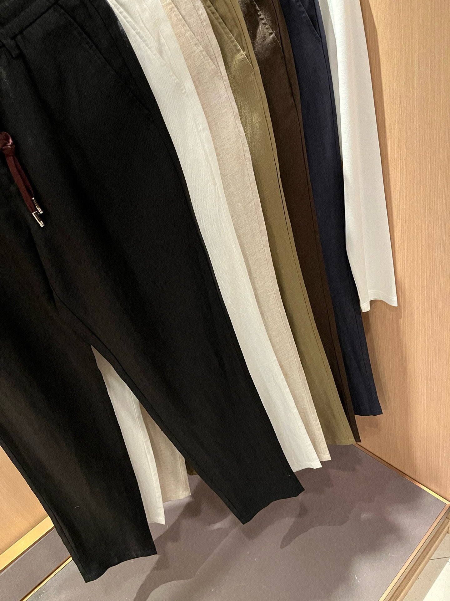 Loro Piana诺悠翩雅 2026春夏新品男士棉麻休闲裤，最新的贸易订单全品相！！网红款！上身舒适透