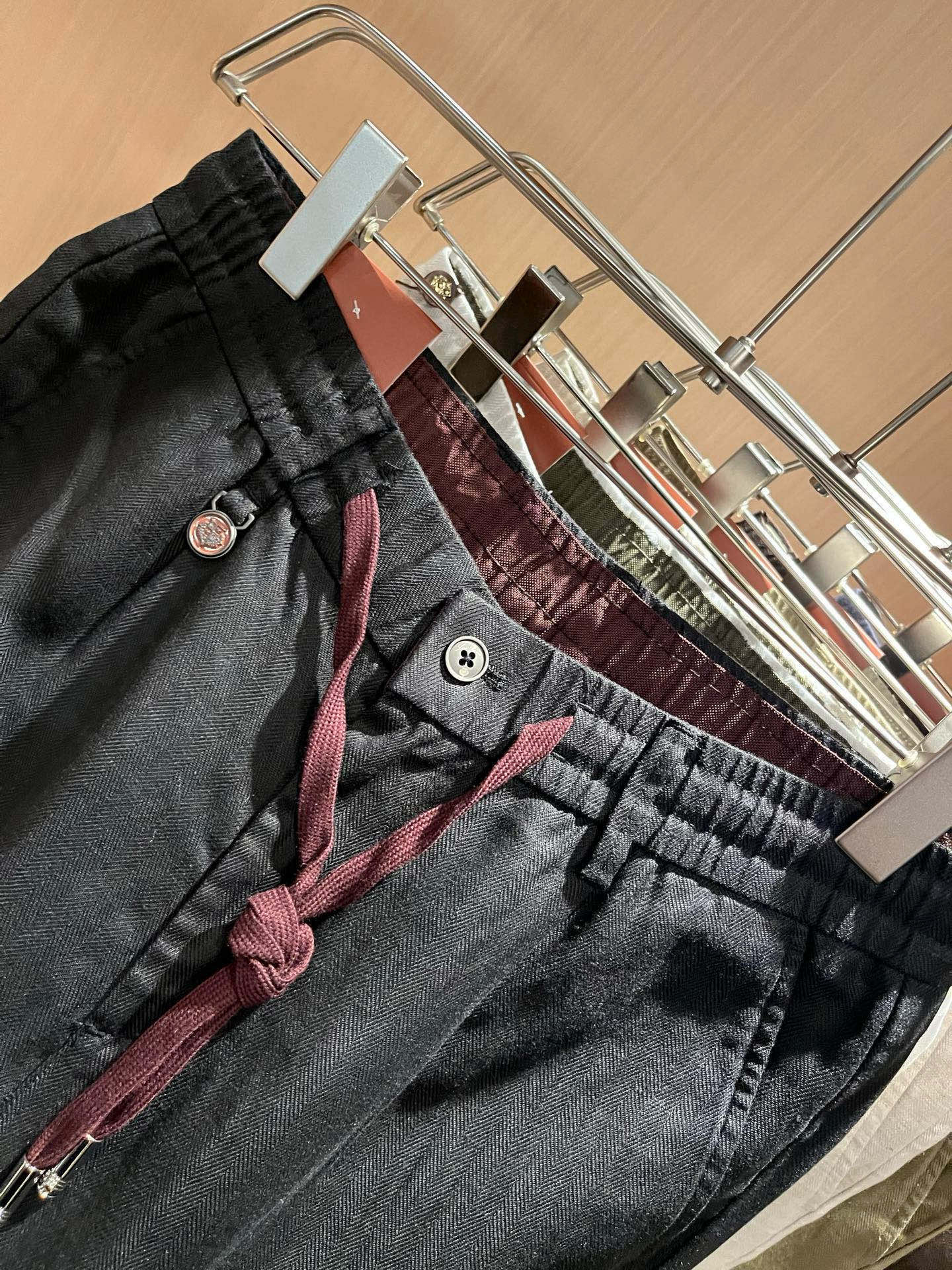 Loro Piana诺悠翩雅 2026春夏新品男士棉麻休闲裤，最新的贸易订单全品相！！网红款！上身舒适透