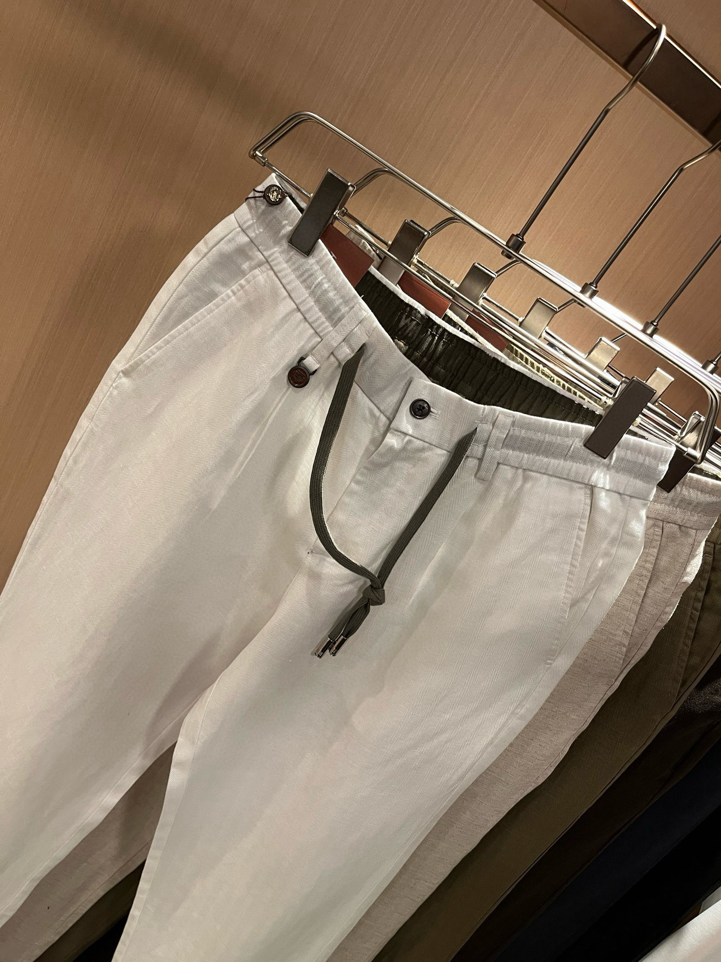 Loro Piana诺悠翩雅 2026春夏新品男士棉麻休闲裤，最新的贸易订单全品相！！网红款！上身舒适透