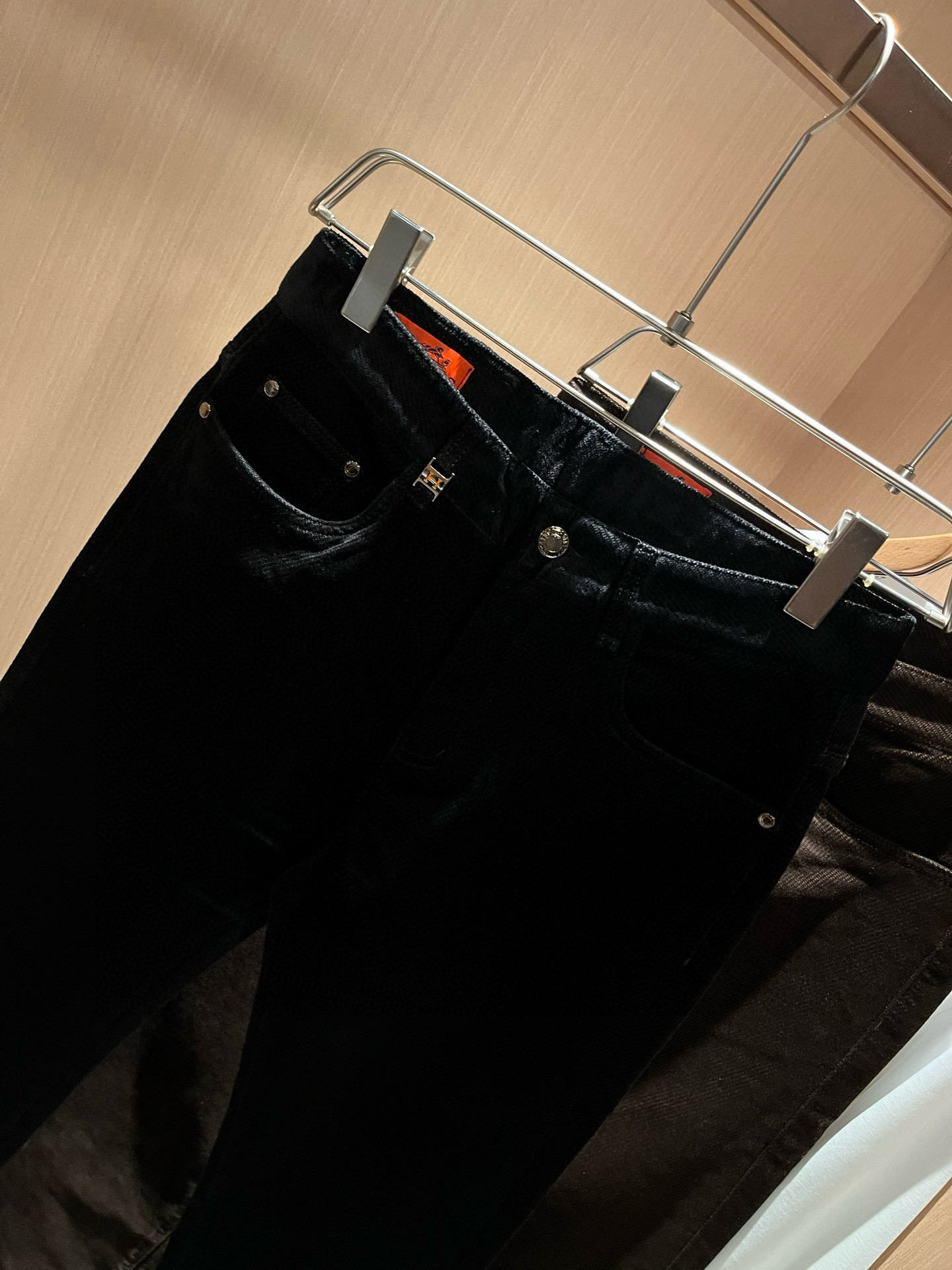 HERM*S 爱*仕 2026秋冬男士高端灯芯绒休闲裤 海外贸易公司渠道订单 ！男士休闲修身直筒休闲裤！