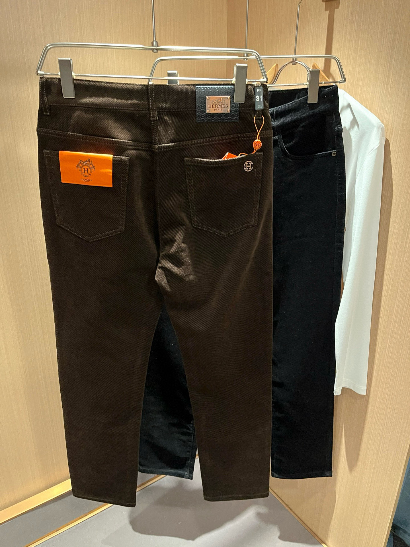 HERM*S 爱*仕 2026秋冬男士高端灯芯绒休闲裤 海外贸易公司渠道订单 ！男士休闲修身直筒休闲裤！