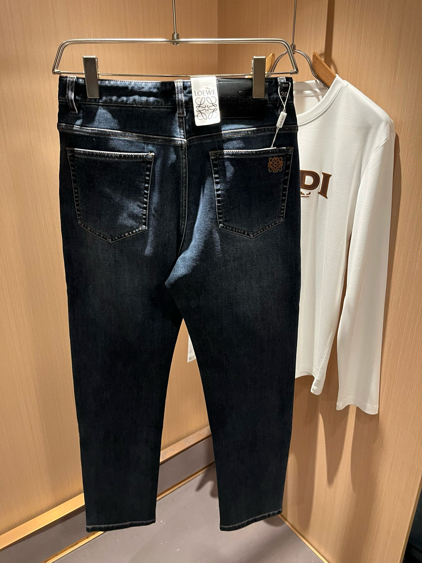 LO*WE/罗*威2026春夏新品男士时装款高端休闲裤，香港洋行渠道货，日本原厂出品，纯血统品质，完美延