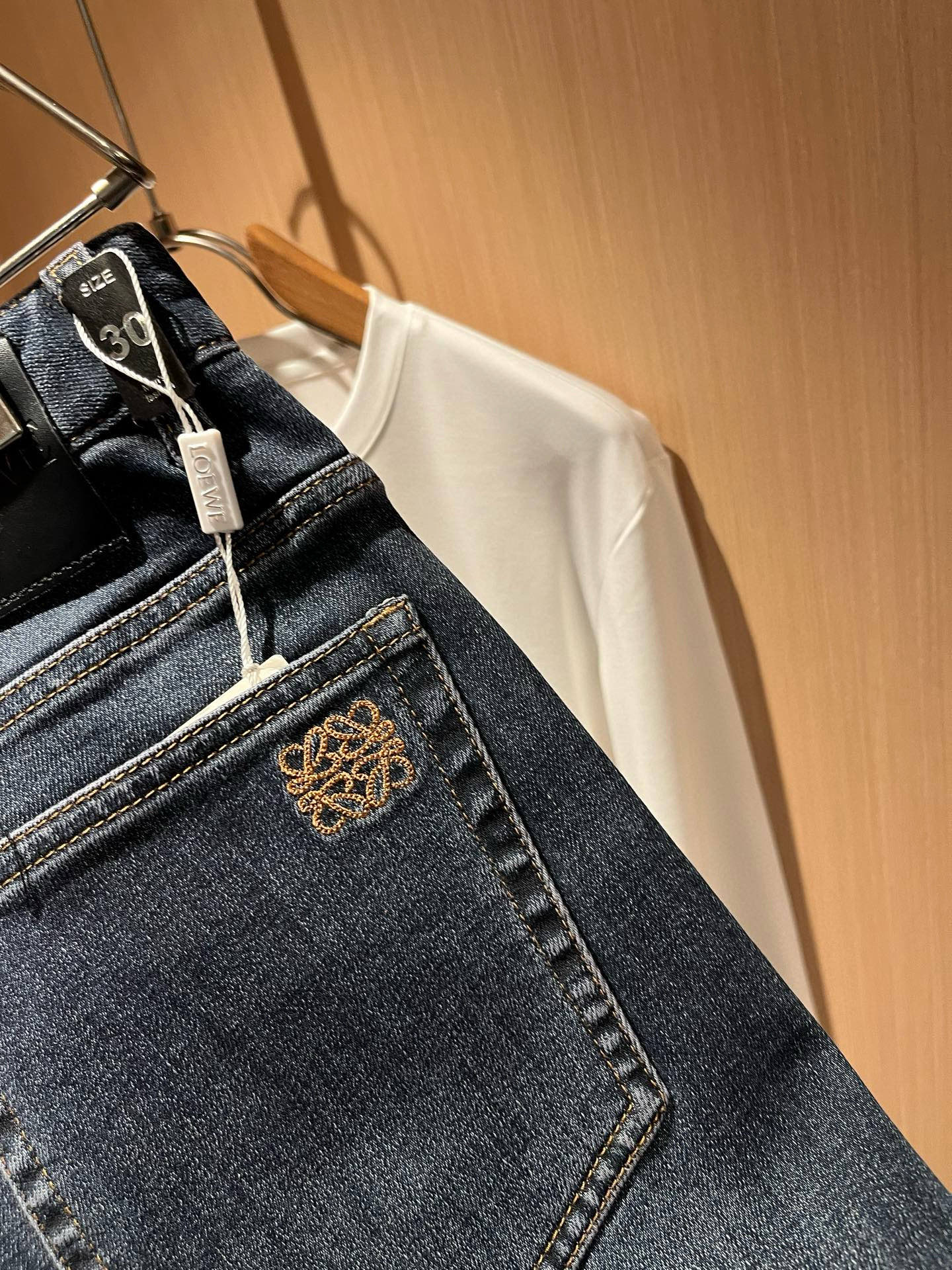 LO*WE/罗*威2026春夏新品男士时装款高端休闲裤，香港洋行渠道货，日本原厂出品，纯血统品质，完美延