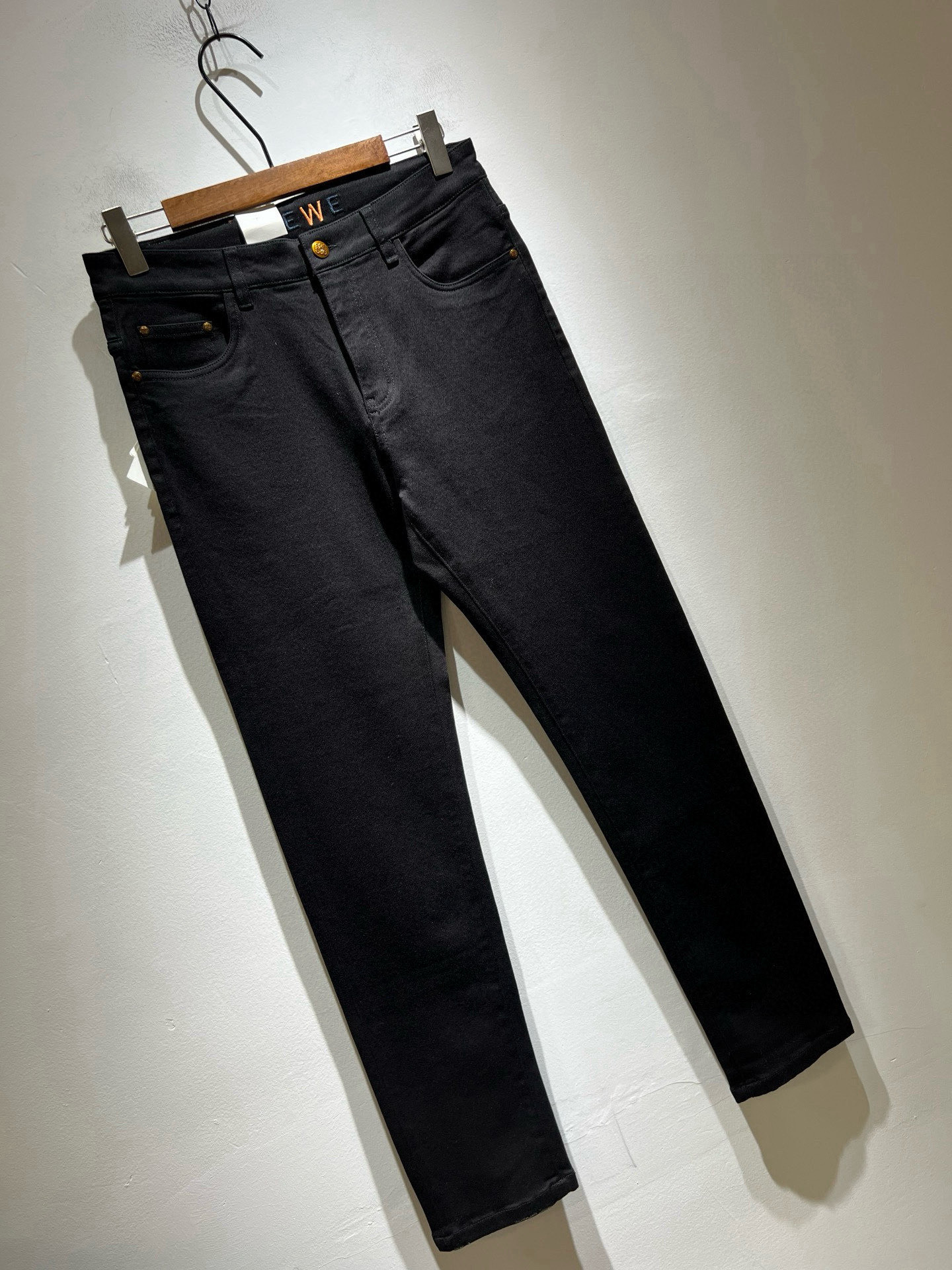 LO*WE/罗*威2026春夏新品男士时装款高端休闲裤，香港洋行渠道货，日本原厂出品，纯血统品质，完美延