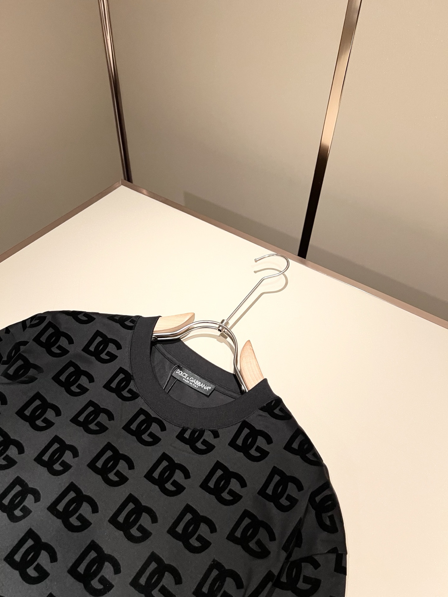 Dolce&Gabba*a 杜嘉*纳2026春夏新款男女同款👫短袖T恤，专柜同步发售！定制专属纯棉面料，